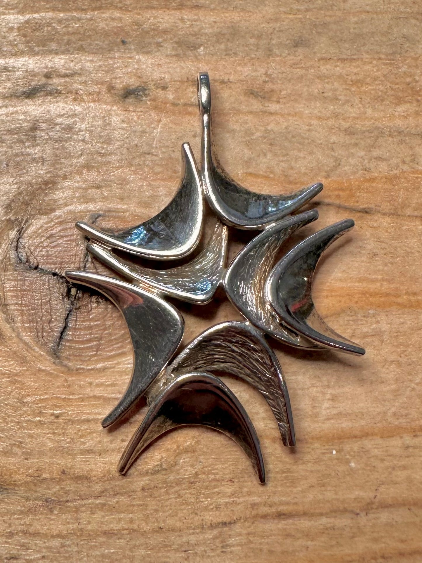 Vintage 1975 Abstract Textured 925 Silver Pendant