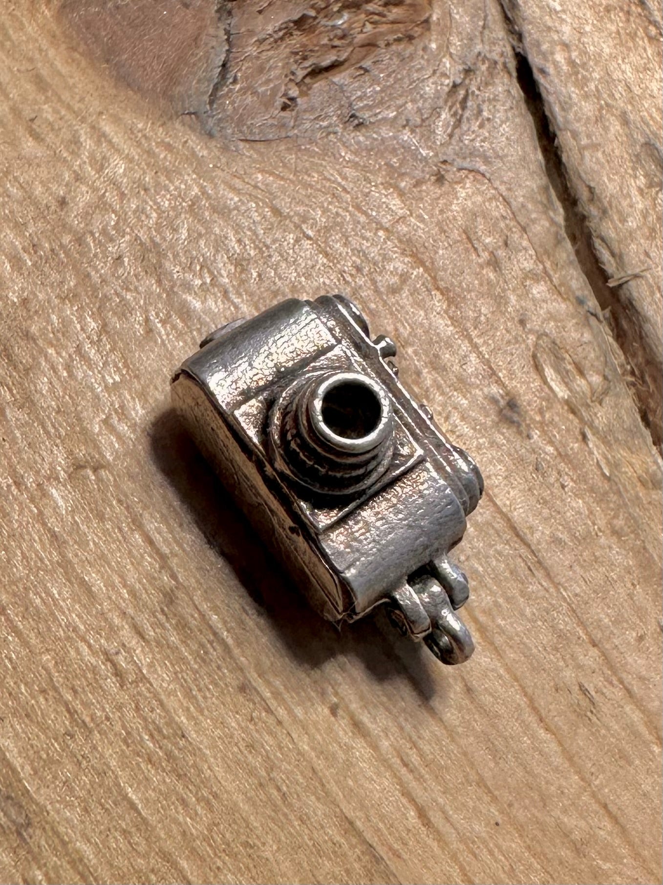 Vintage Articulated Camera 925 Silver Pendant