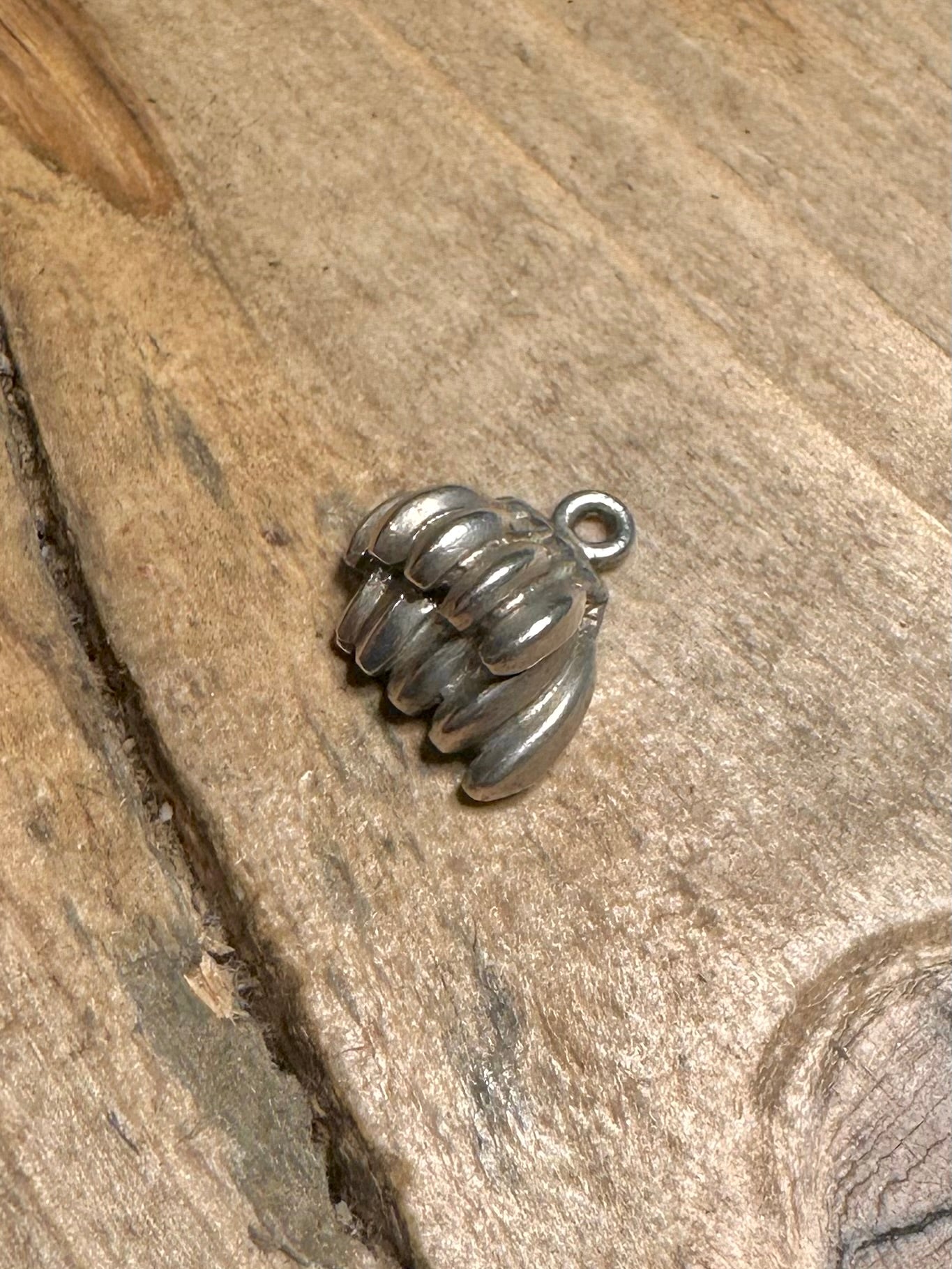 Vintage Bunch of Bananas 925 Silver Pendant