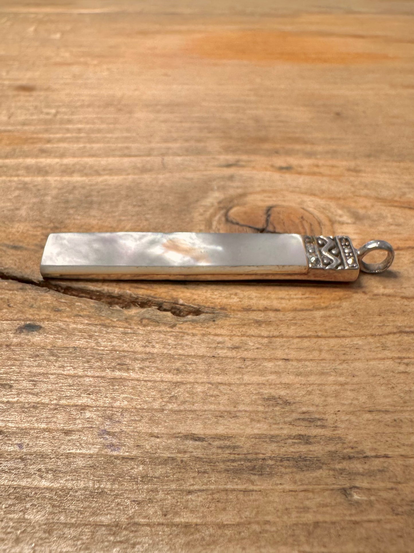 Modern Mother of Pearl Rectangle 925 Silver Pendant