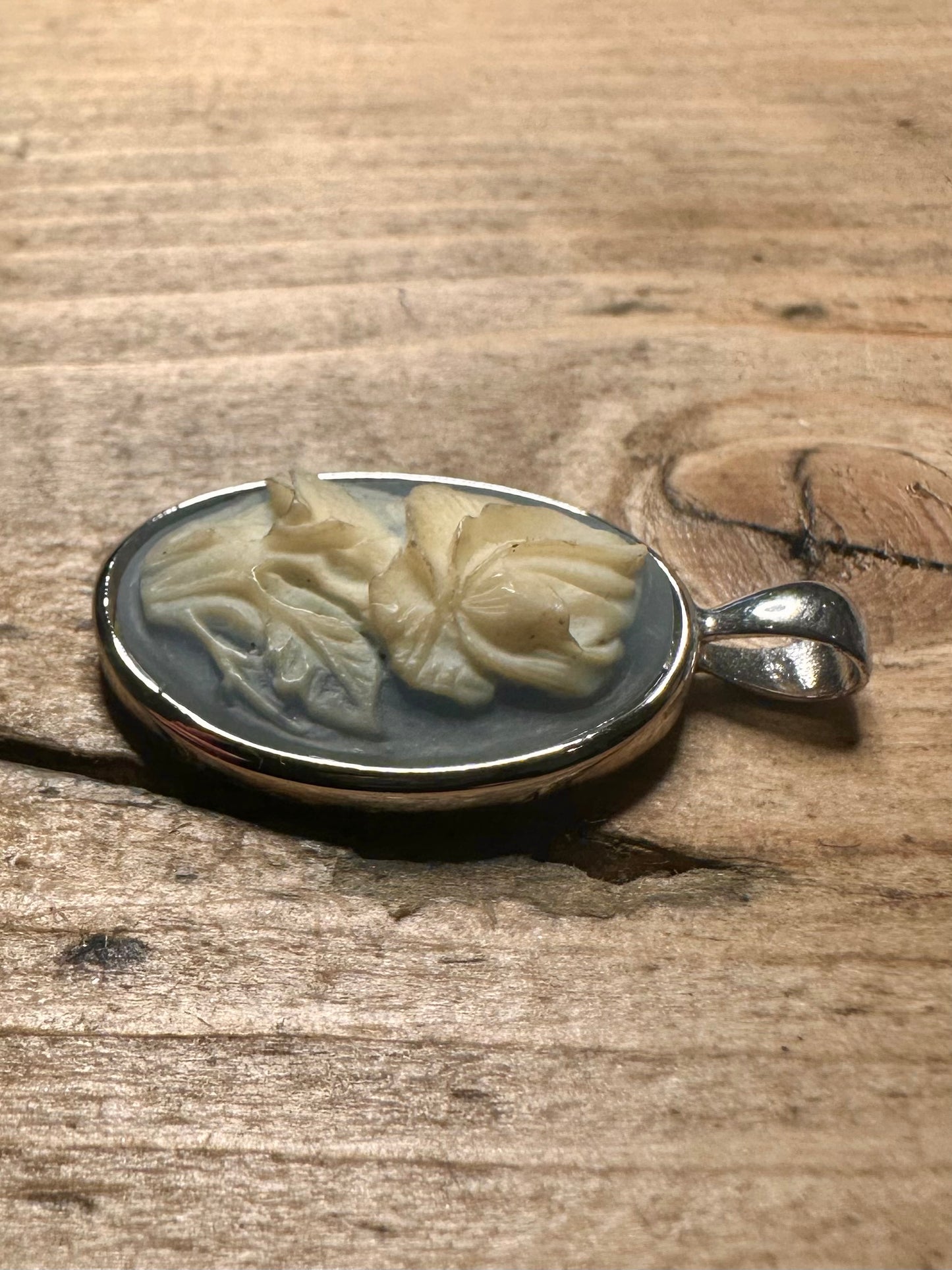 Vintage Cameo Rose Blue 925 Silver Pendant