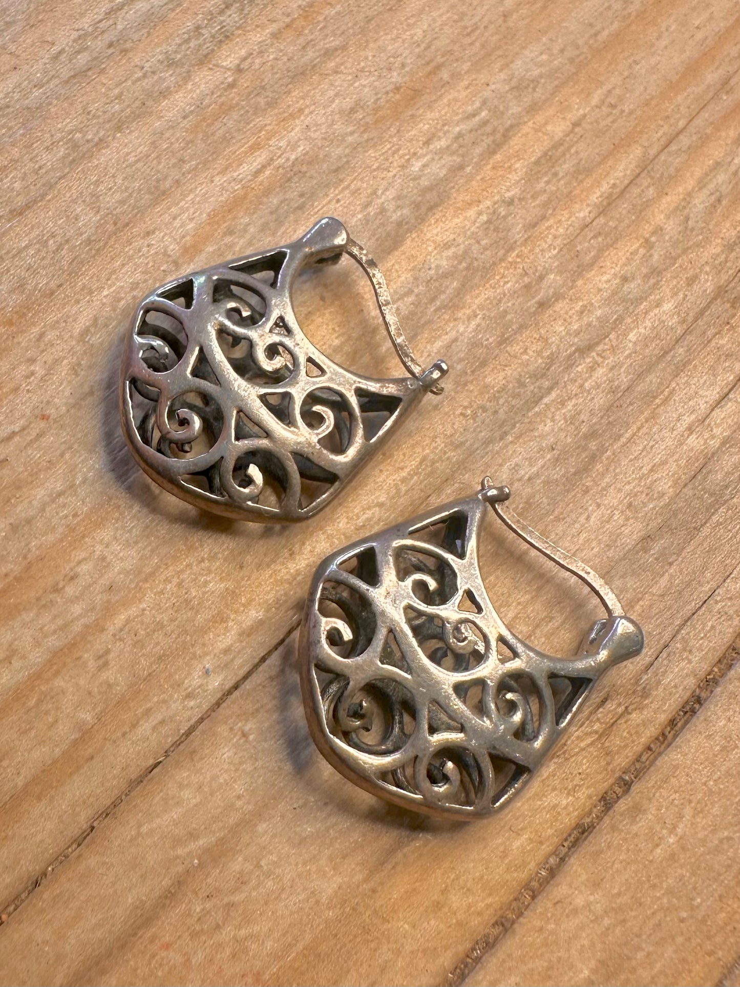 Vintage Filigree Handbag Style Hoops 925 Sterling Silver Earrings