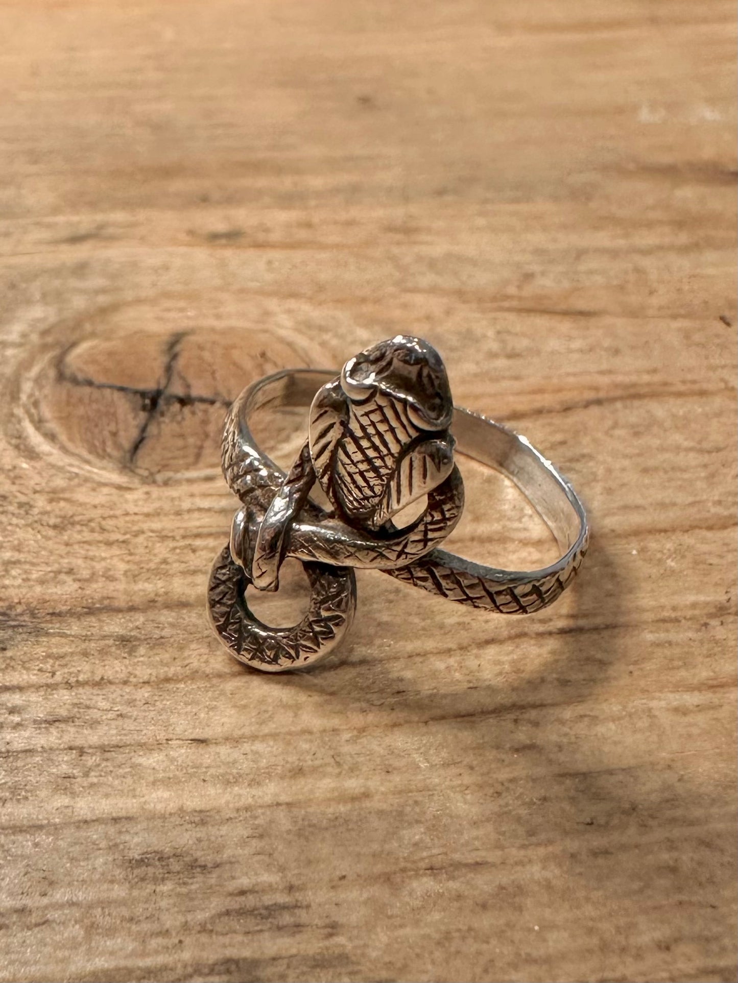 Vintage Snake Coiled 925 Silver Size P Ring