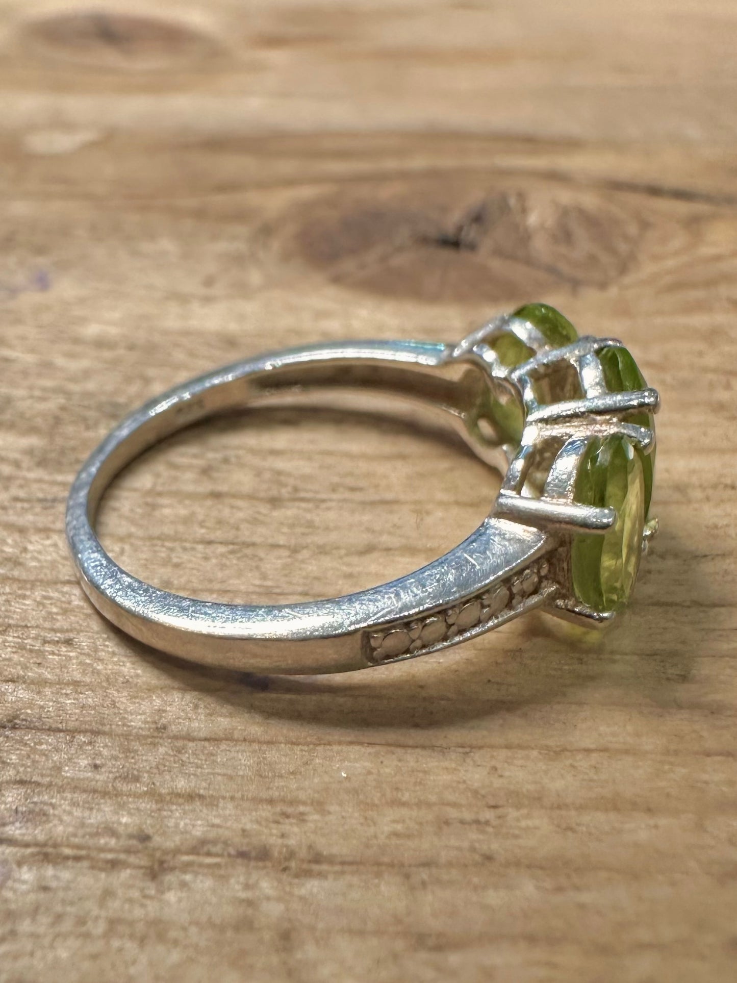 Vintage Peridot Trilogy 925 Silver Size N1/2 Ring