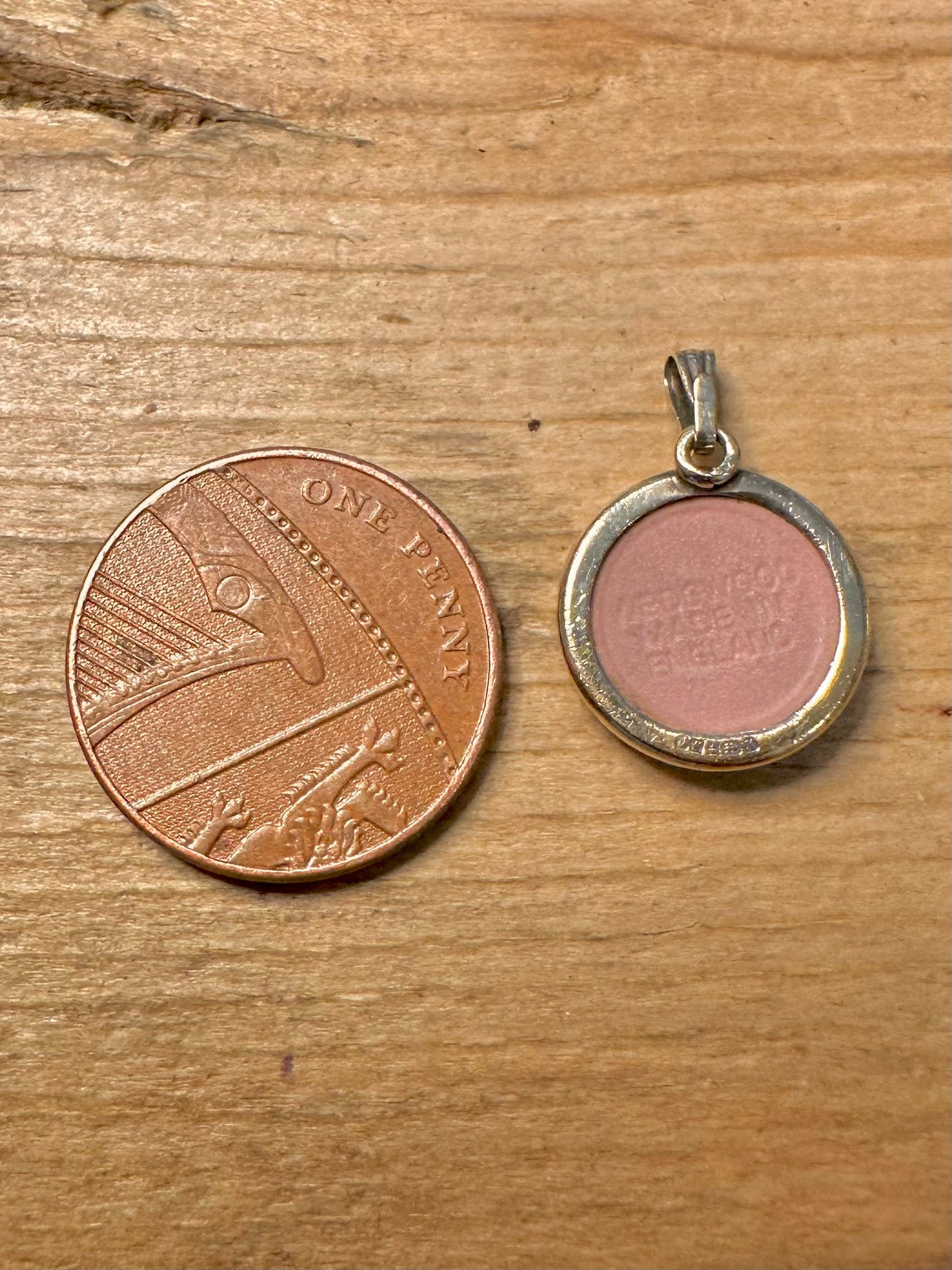 Vintage 1959 Pink Wedgwood Maker JW Gold on 925 Silver Pendant