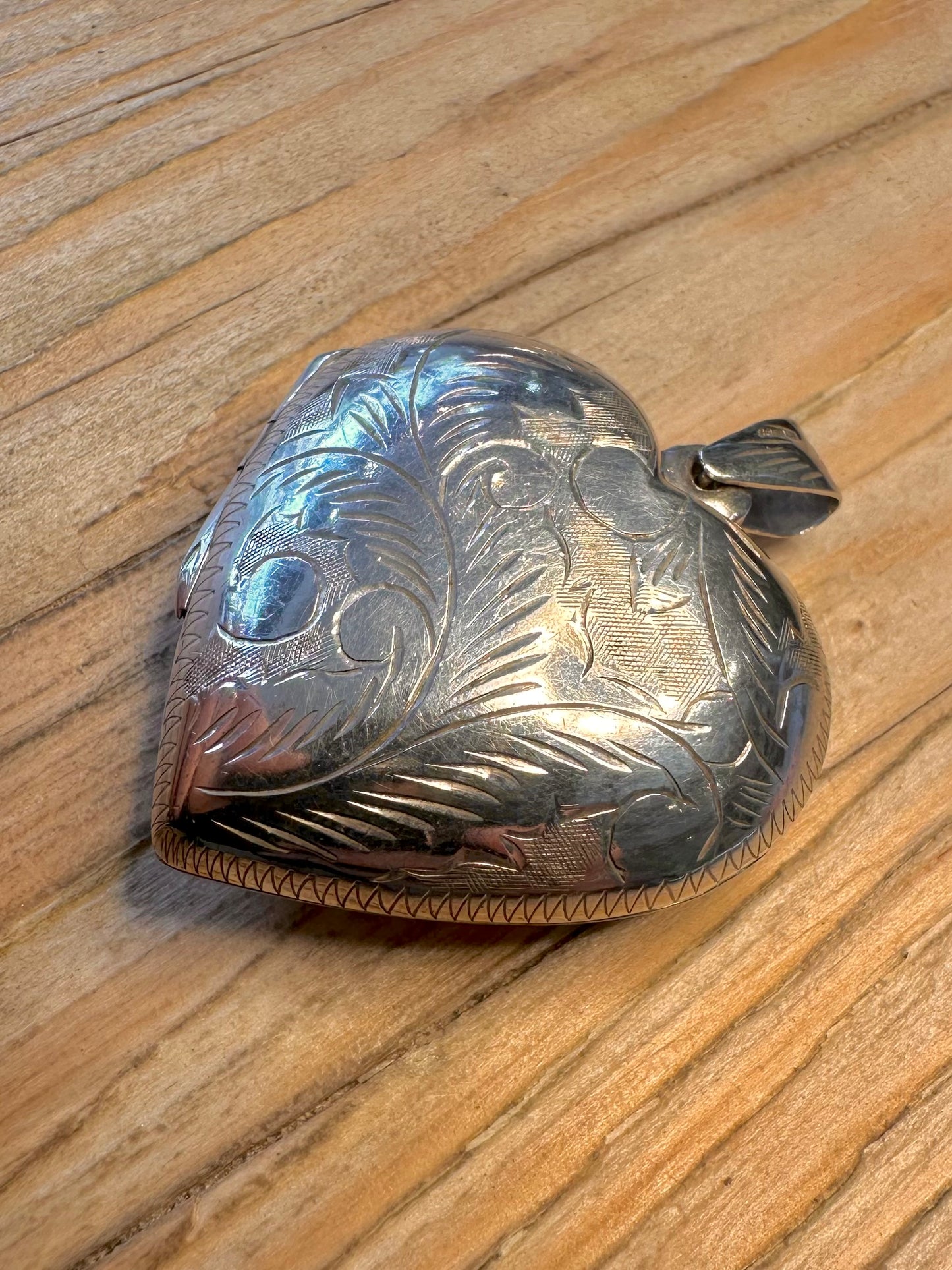 Vintage 1991 Engraved Large Heart Locket 925 Sterling Silver Pendant