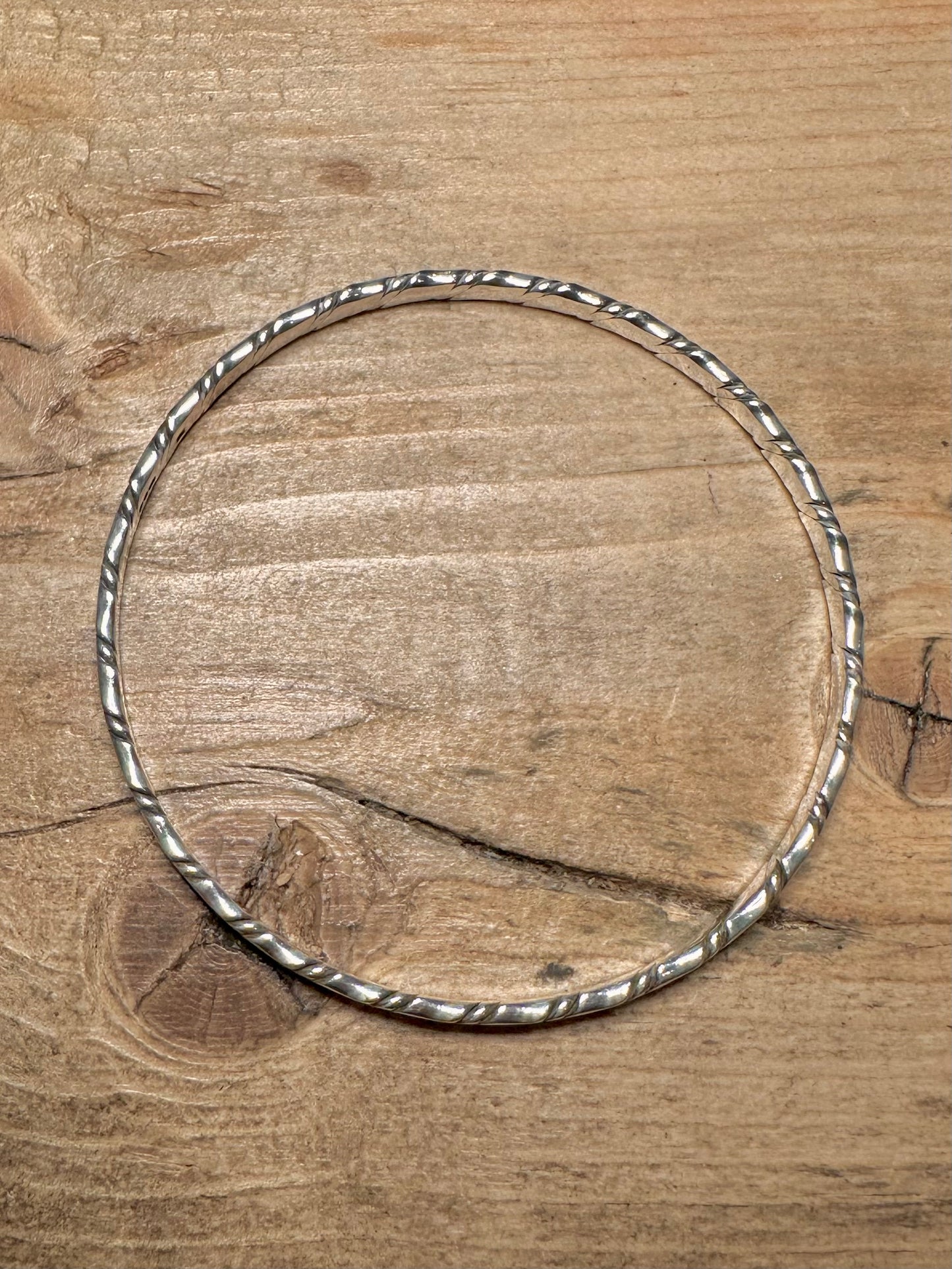 Vintage 1988 Textured 925 Silver Bangle