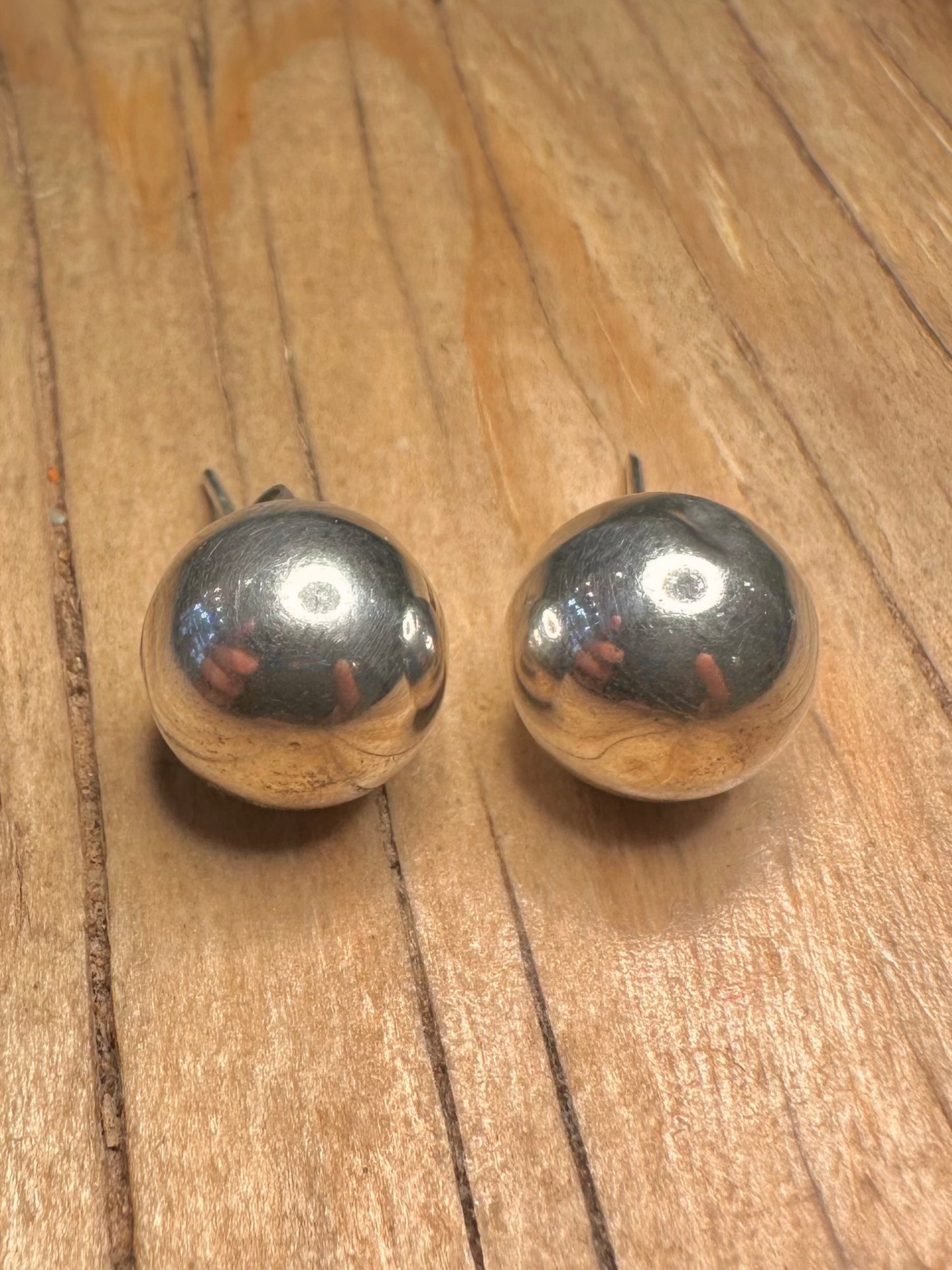 Vintage Ball Stud 925 Sterling Silver Earrings