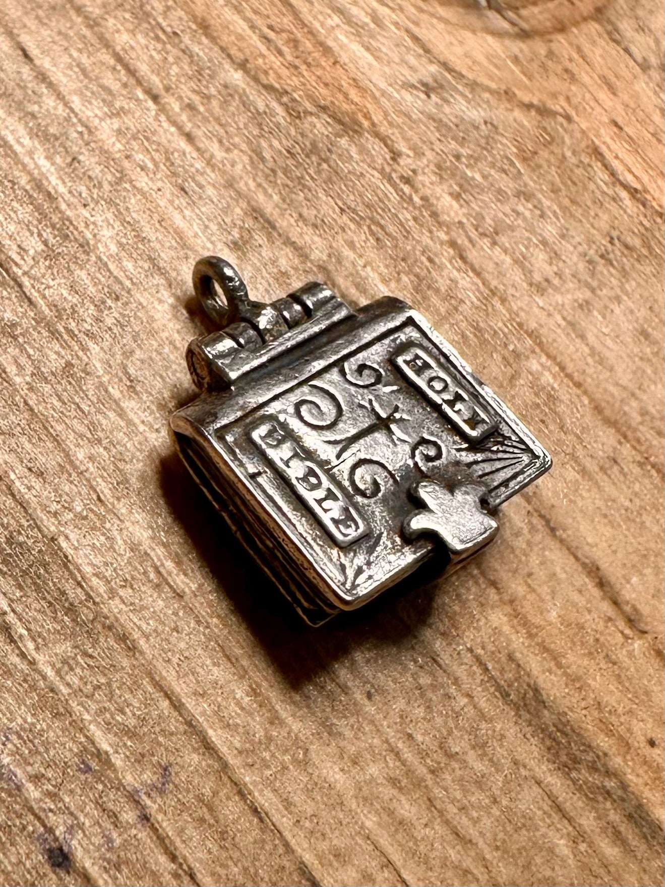 Vintage Bible with Paper Nuvu 925 Silver Charm Pendant