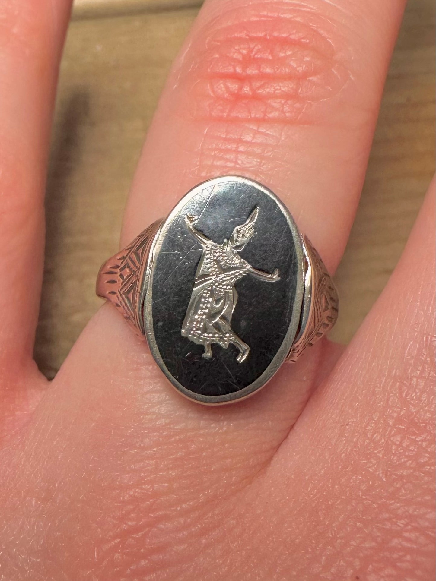 Vintage Rotating Asian Black Enamel 925 Silver Size P Ring