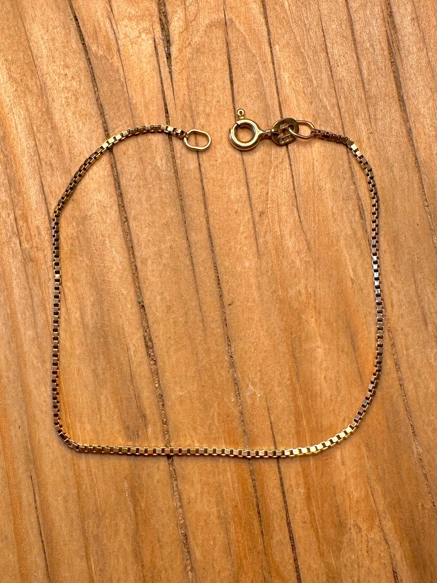 Vintage 1978 9ct Gold Box Chain 7 inch Bracelet