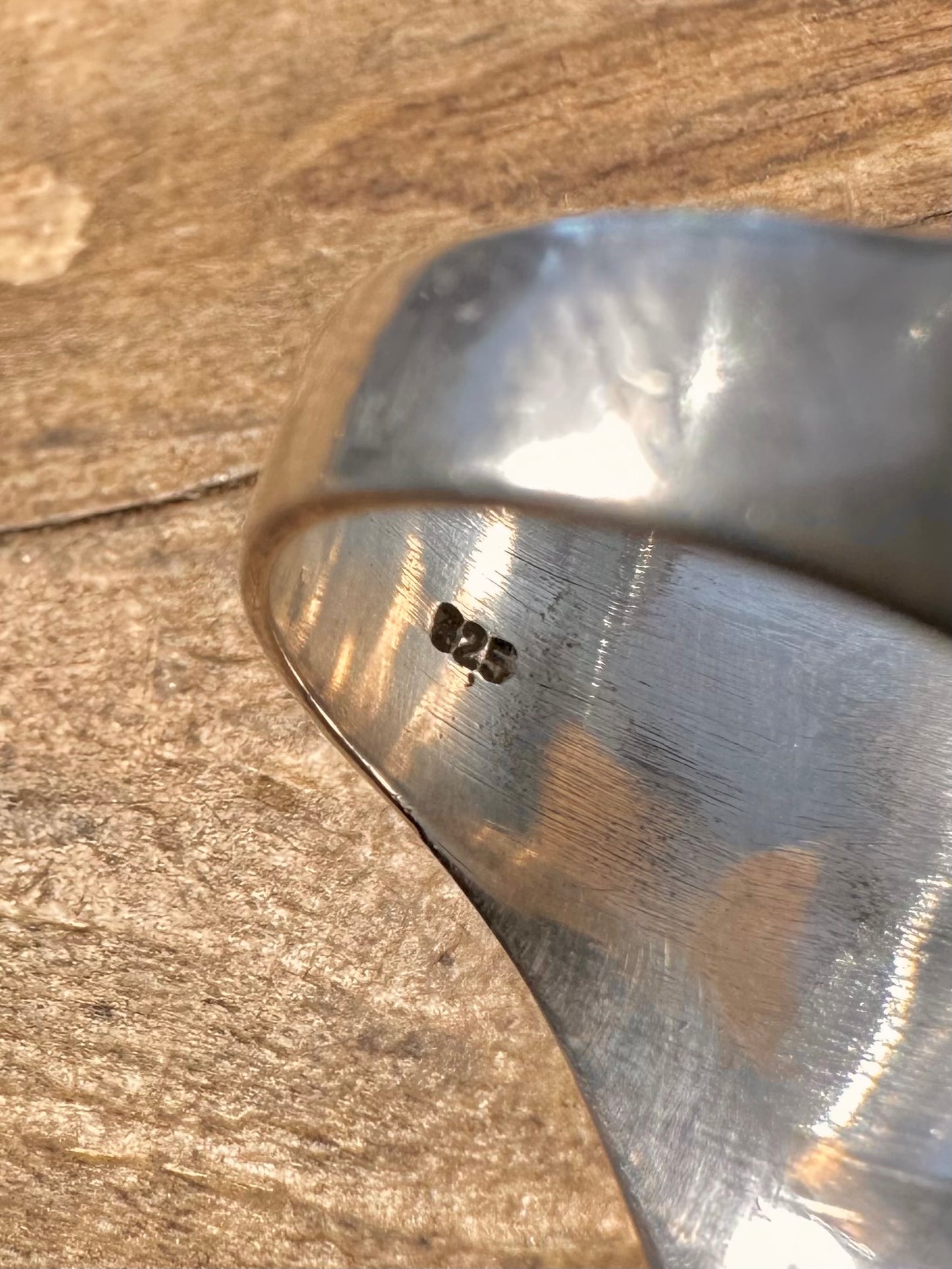 Abstract Long Wave 925 Silver Size R1/2 Ring