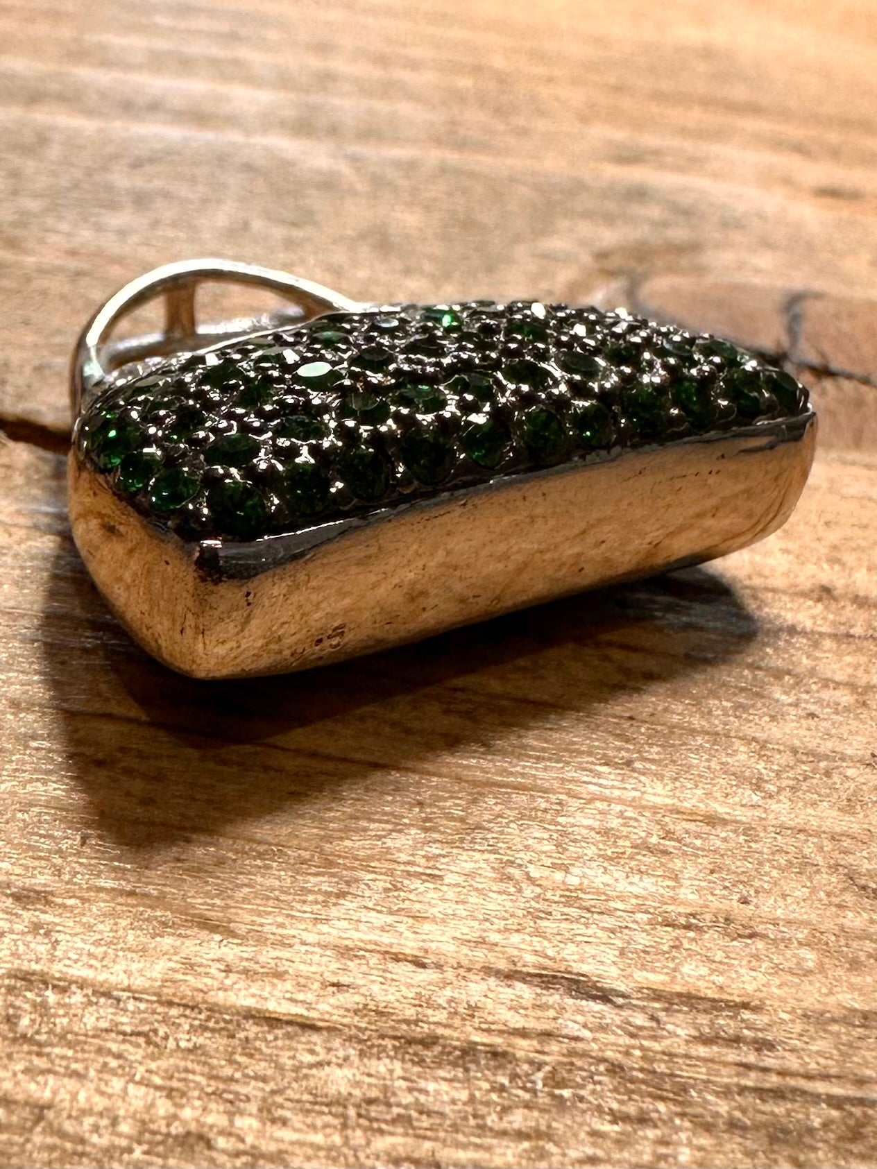 Modern Green and White Gemstone Handbag 925 Silver Pendant