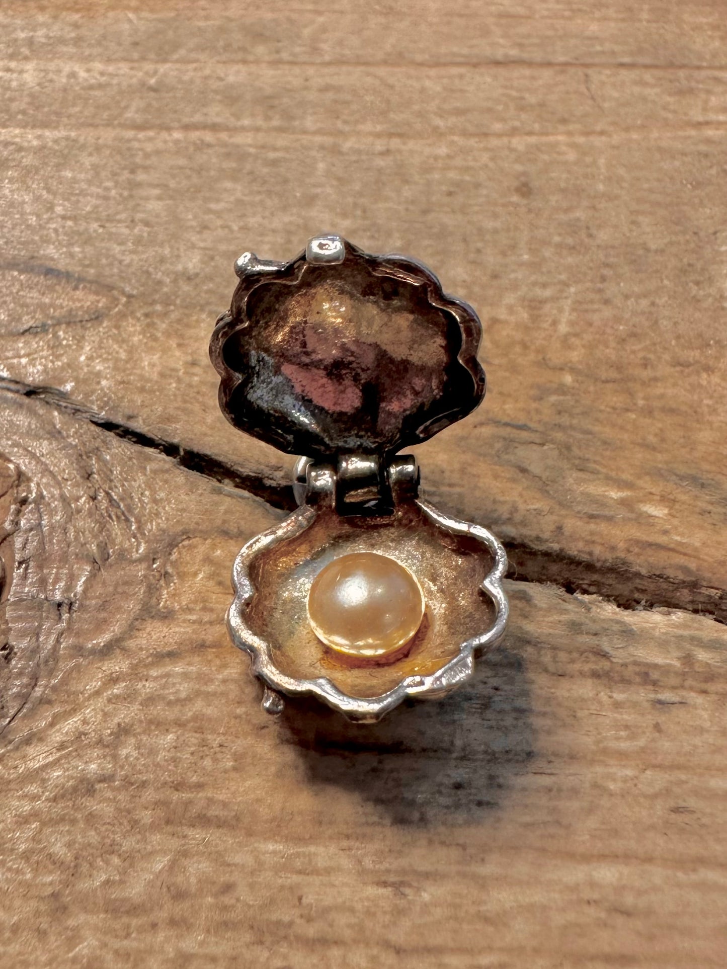 Vintage Shell with Pearl 925 Silver Charm Pendant