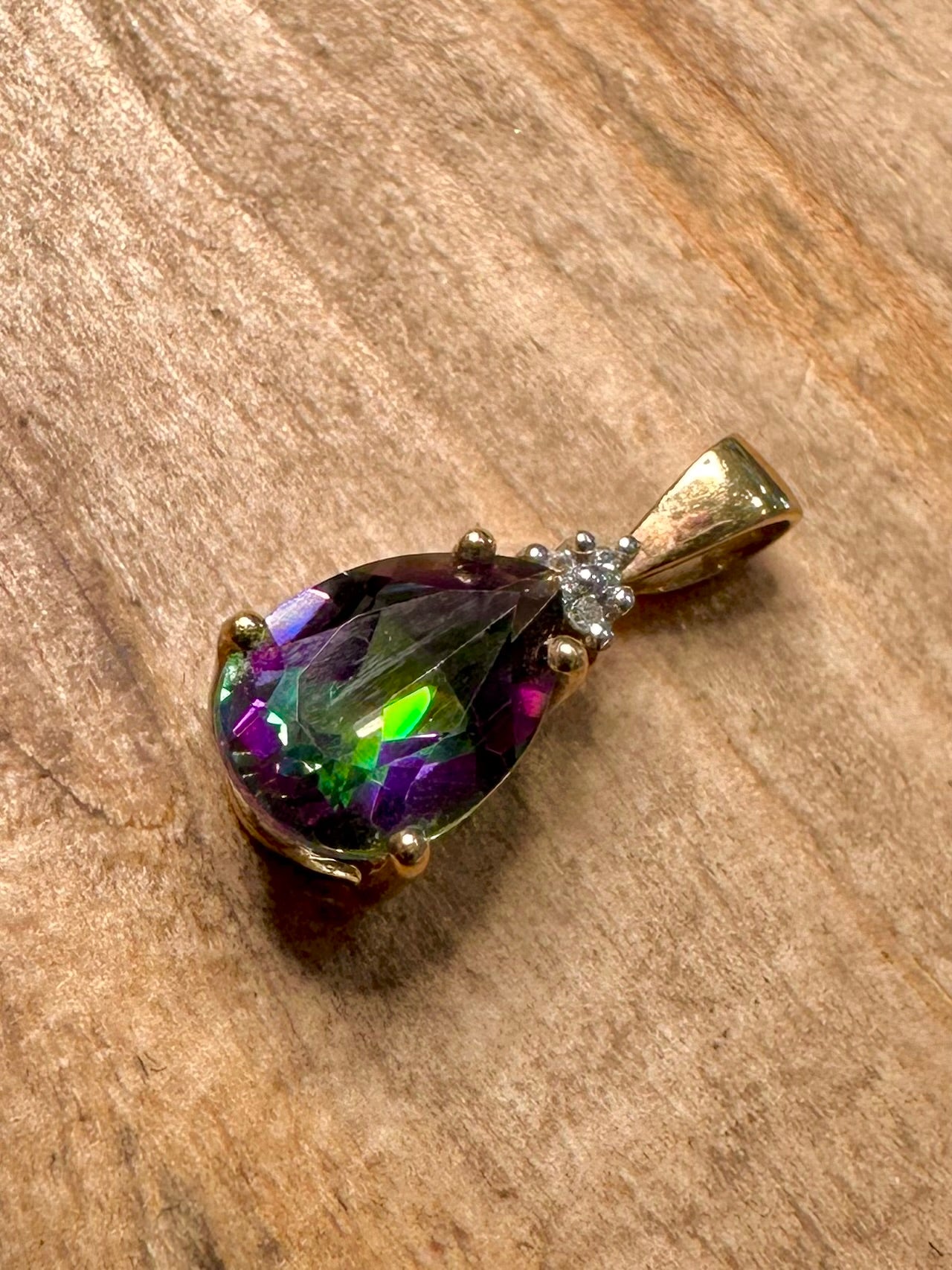 Vintage 9ct Gold Mystical Topaz and Diamond Sheffield 375 Pendant