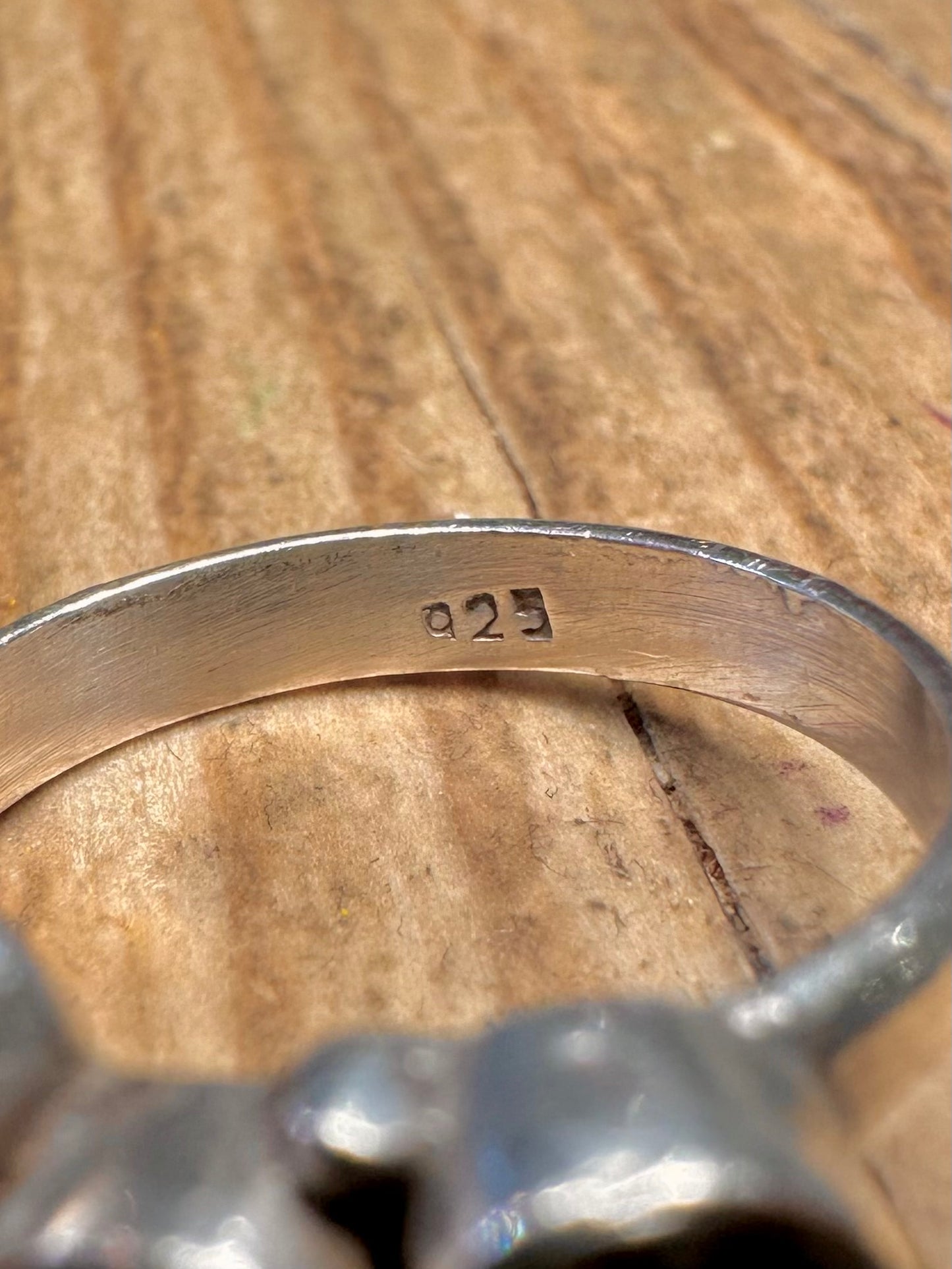 Ring aus modernistischem Granat und Quarz, Sterlingsilber 925, Größe N