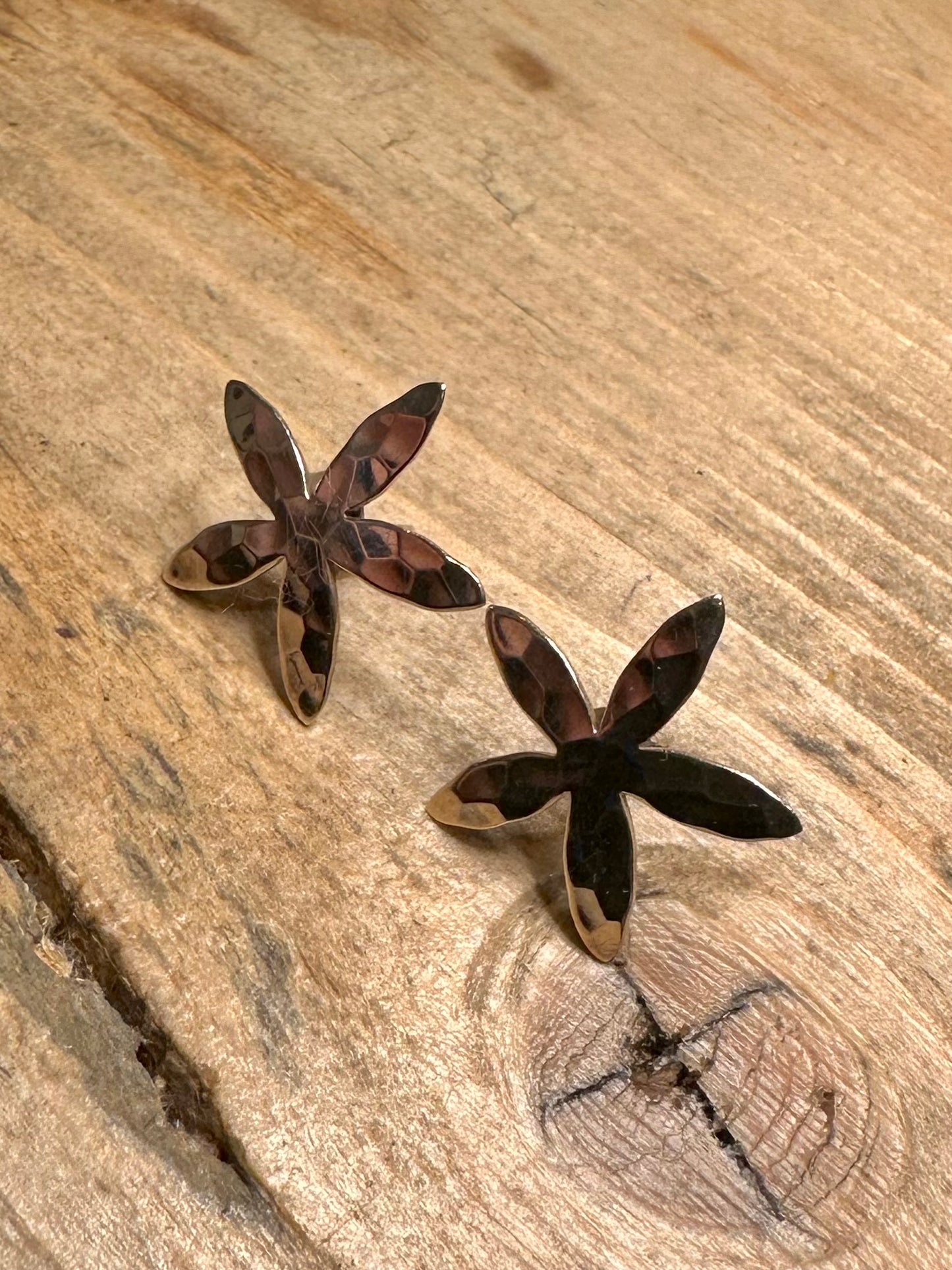 Abstract Hammered Flower 925 Silver Earrings