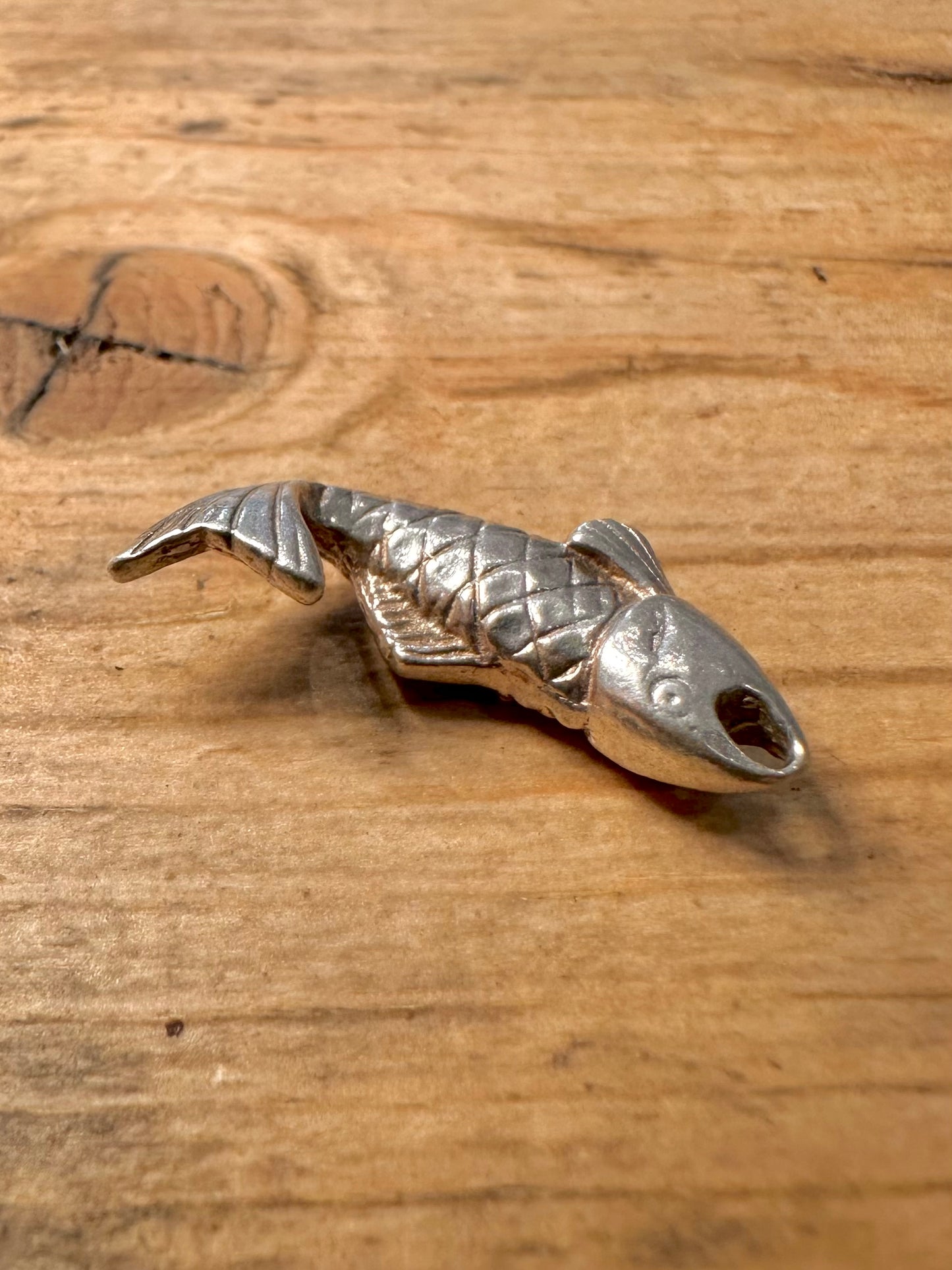 Vintage Solid Fish 925 Silver Charm Pendant