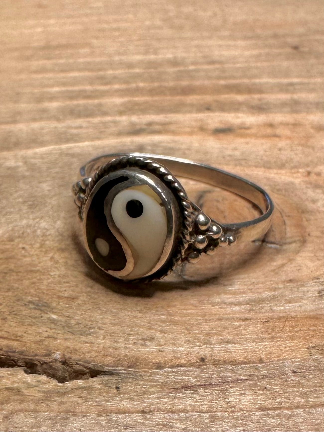 Vintage Ying and Yang 925 Silver Size Q Ring
