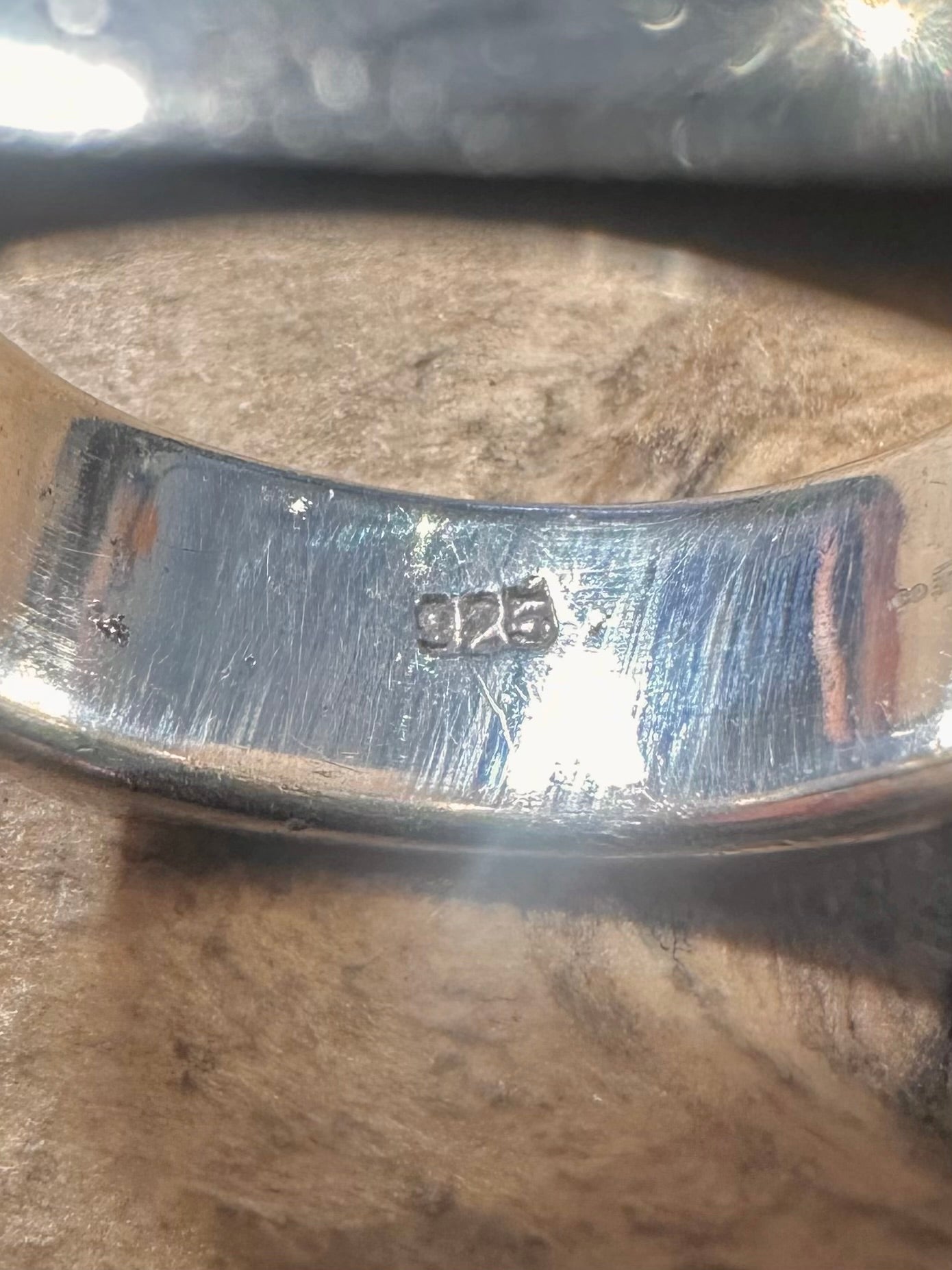Abstract Bolt Band 925 Silver Size Q Ring
