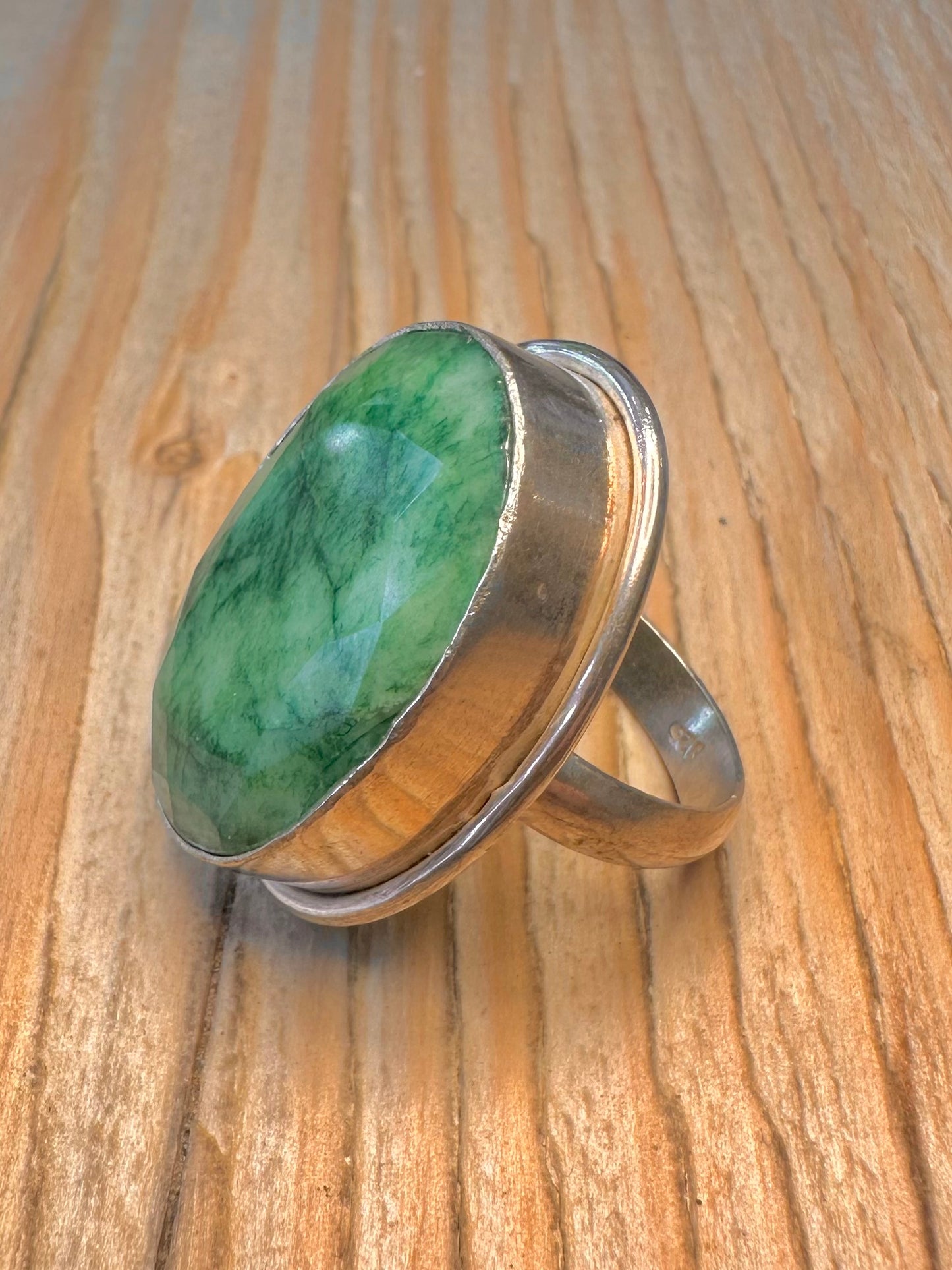 Vintage Large Green Stone 925 Sterling Silver Size Q Ring