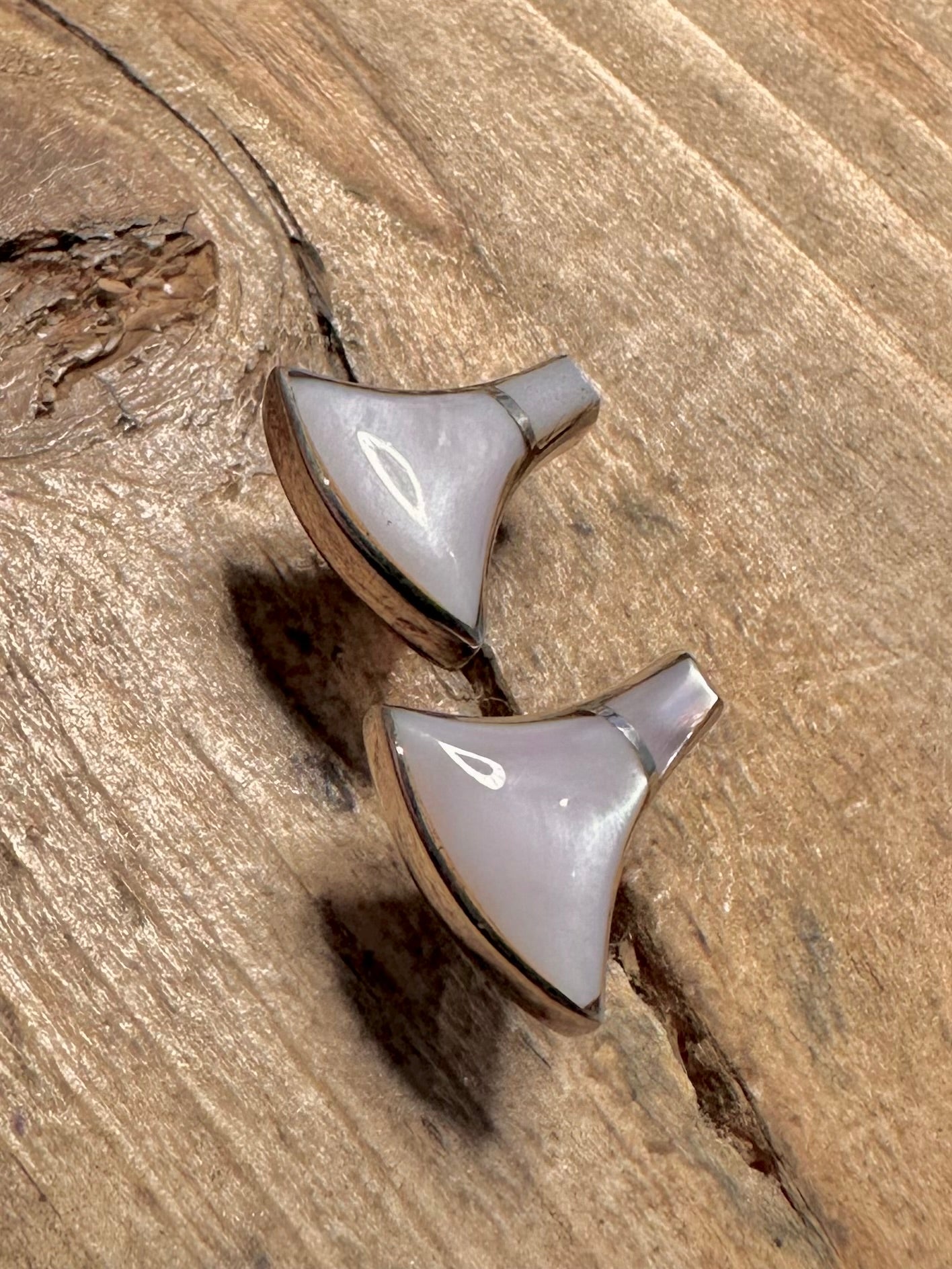 Vintage Mother of Pearl Mayan Art 925 Silver Stud Earrings