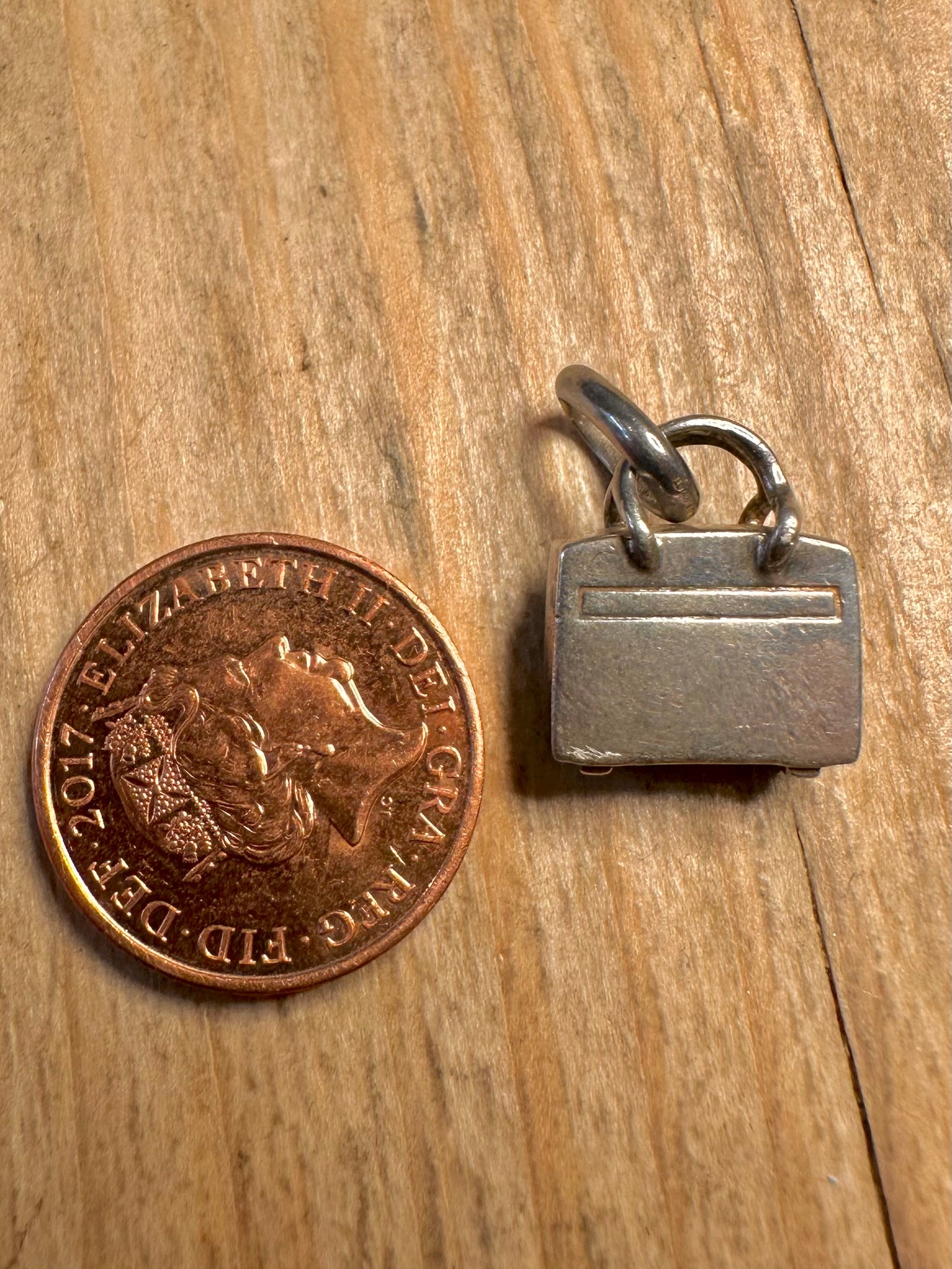 Modern 2007 Links of London Handbag Padlock 925 Sterling Silver Charm Pendant