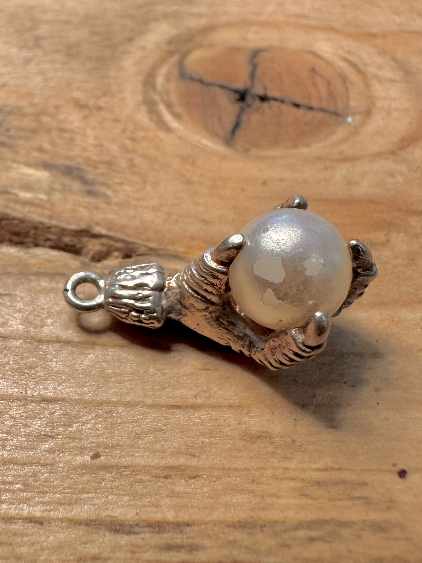 Vintage Claw and Pearl Style Ball 925 Silver Pendant