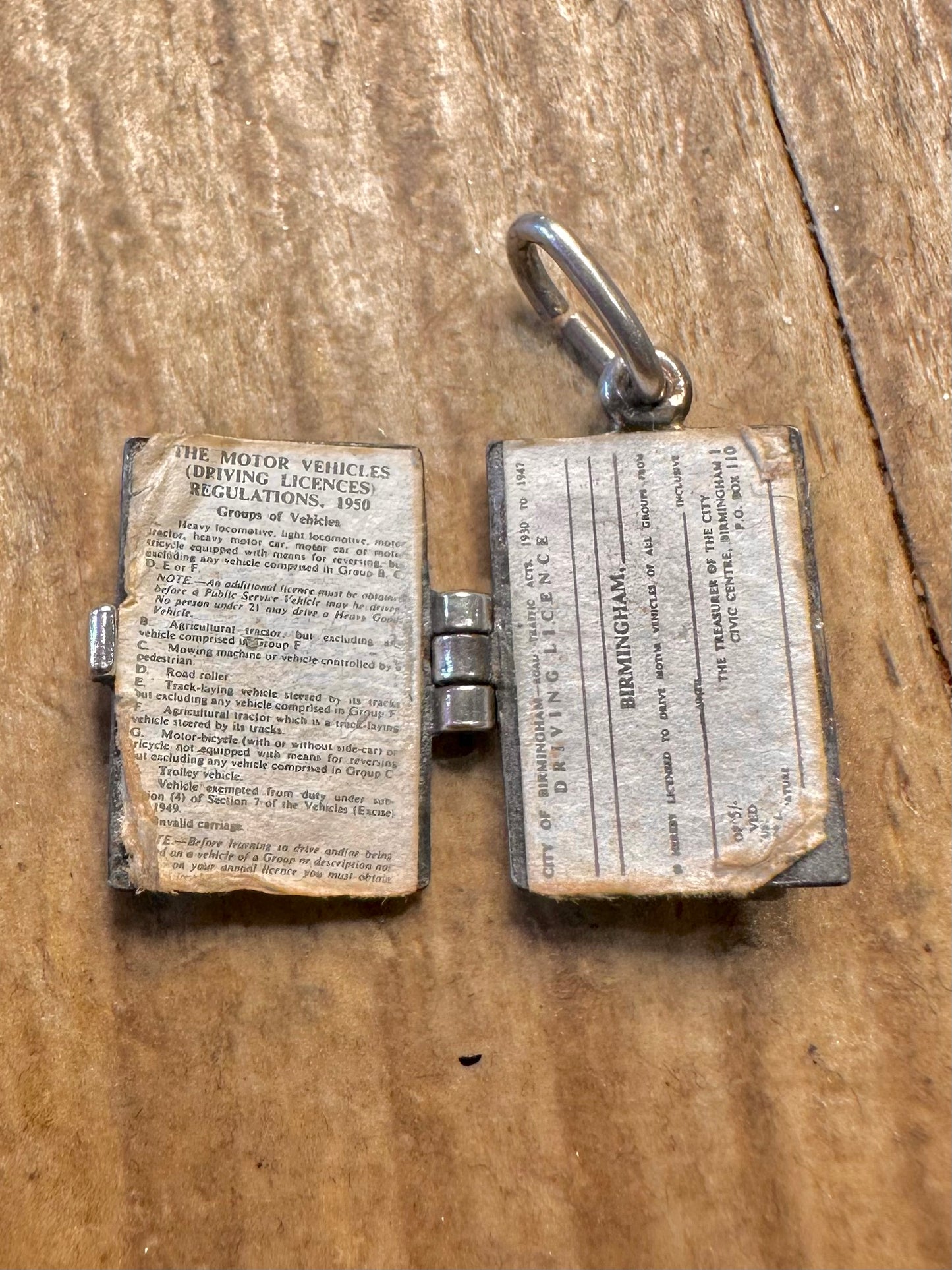Führerschein mit Papieren Hersteller Nuvo 925 Sterling Silber Charm Anhänger