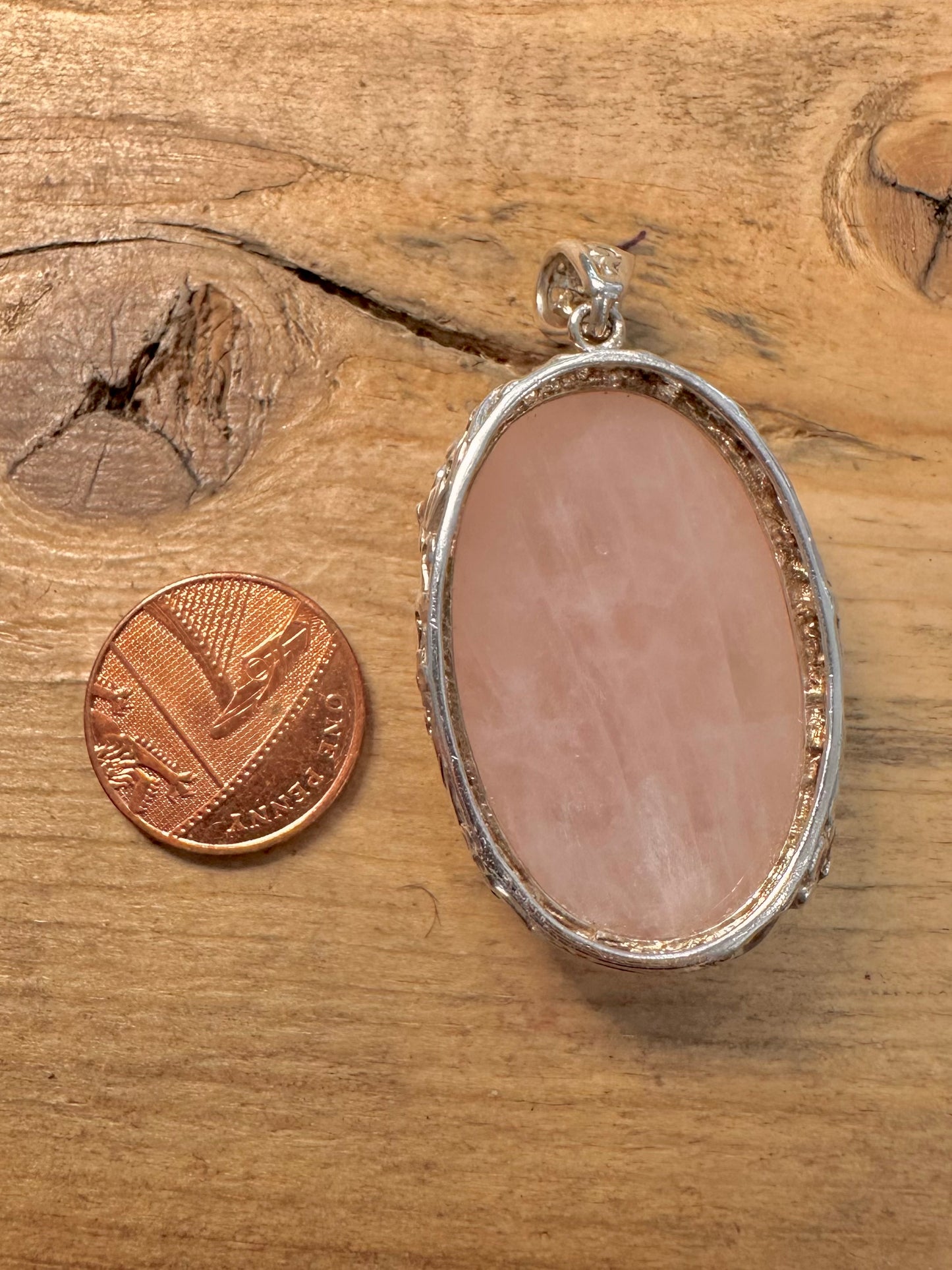 Vintage Rose Quarts Oval Floral Mount 925 Silver Pendant