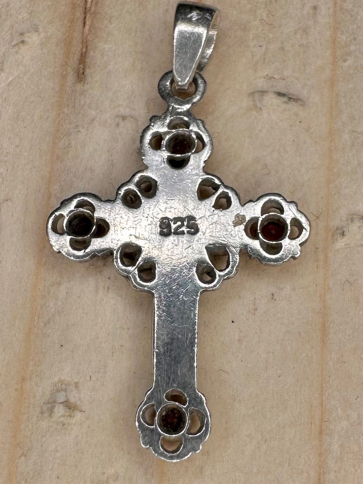 Floral Cross Garnet 925 Sterling Silver Pendant