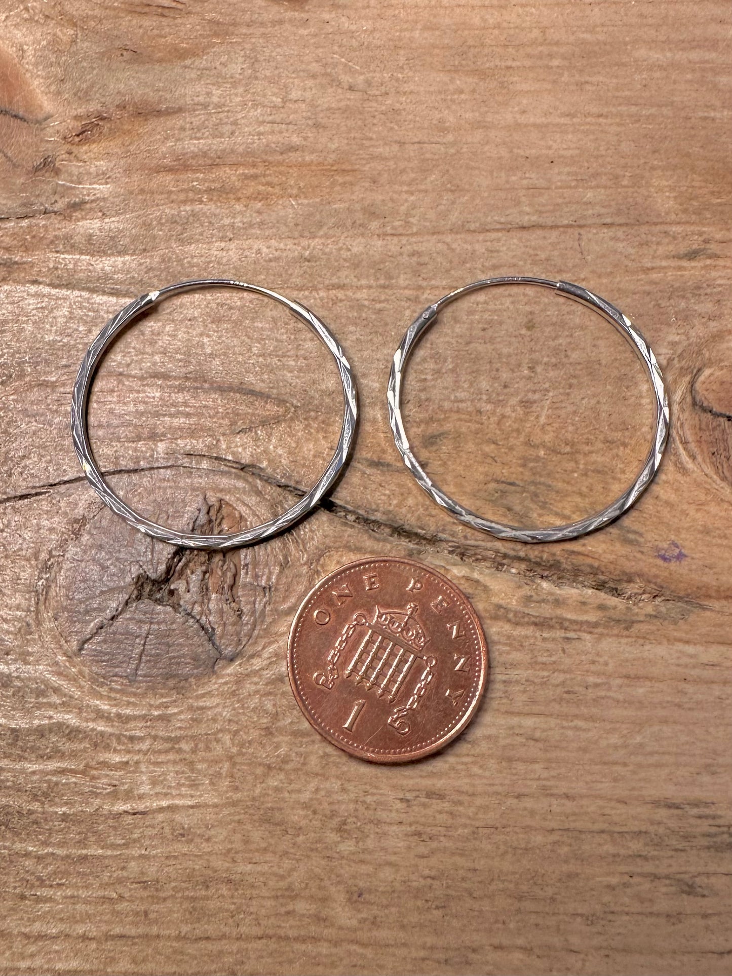 Vintage Textured Hoop 925 Silver Earrings