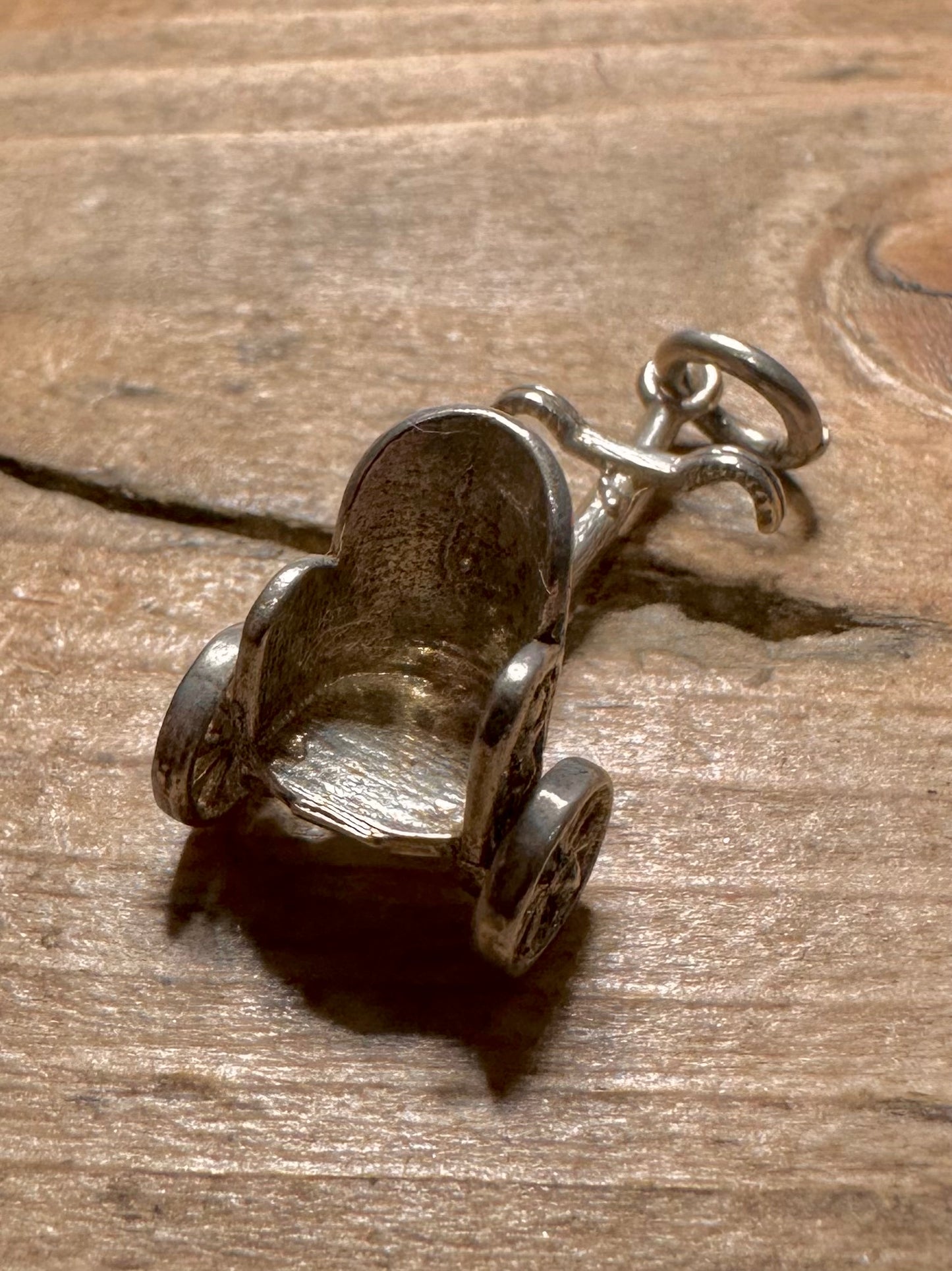 Vintage Chariot 925 Silver Charm Pendant