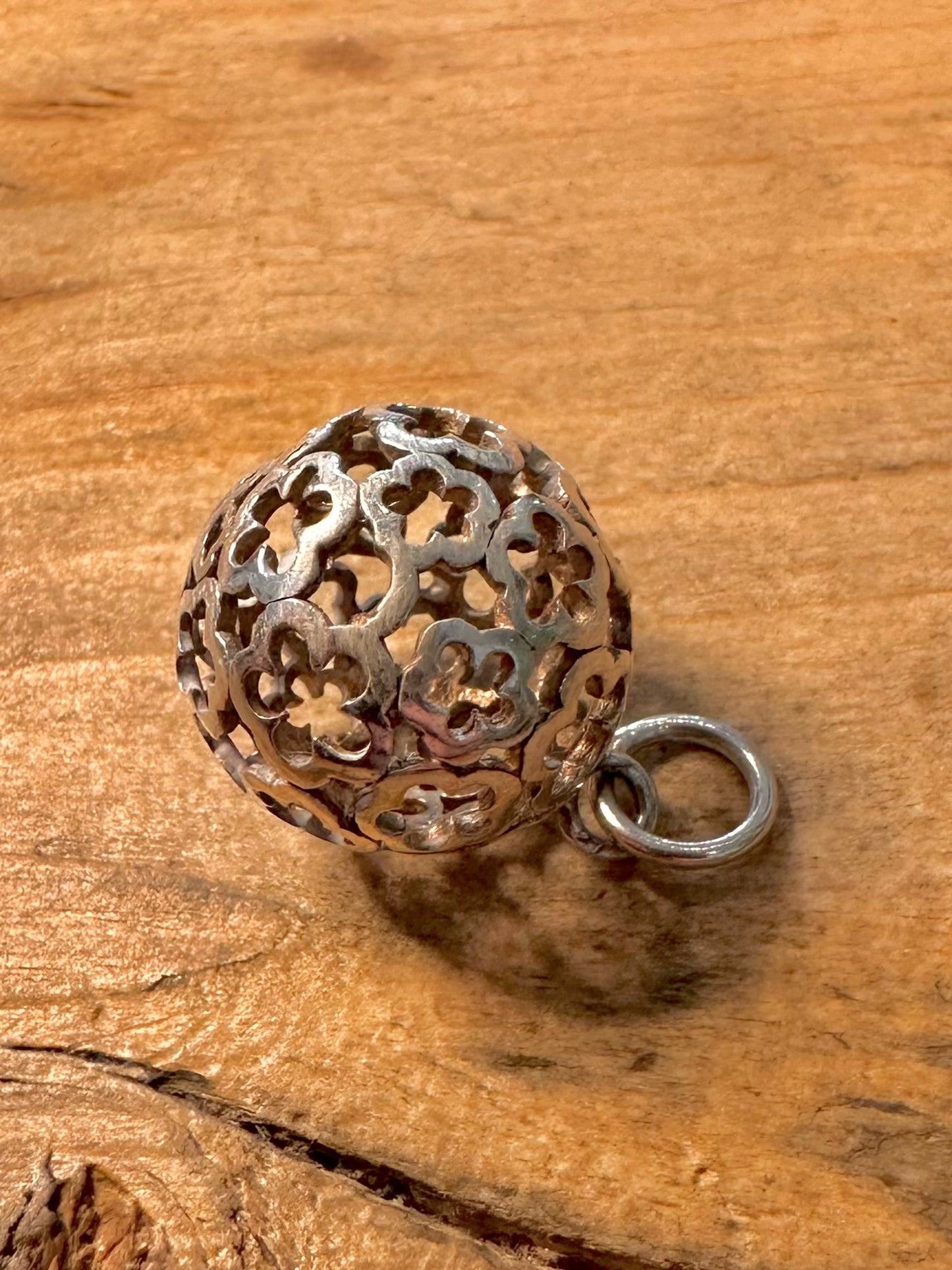 Abstract Flower Ball 925 Silver Pendant