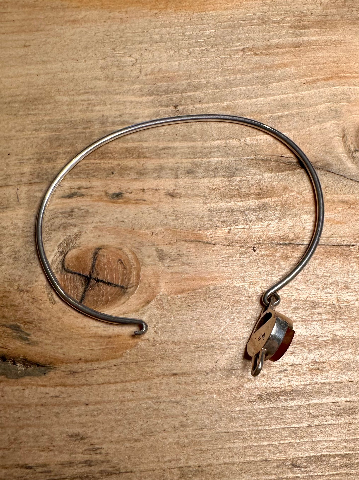 Abstract Carnelian 925 Silver Bangle