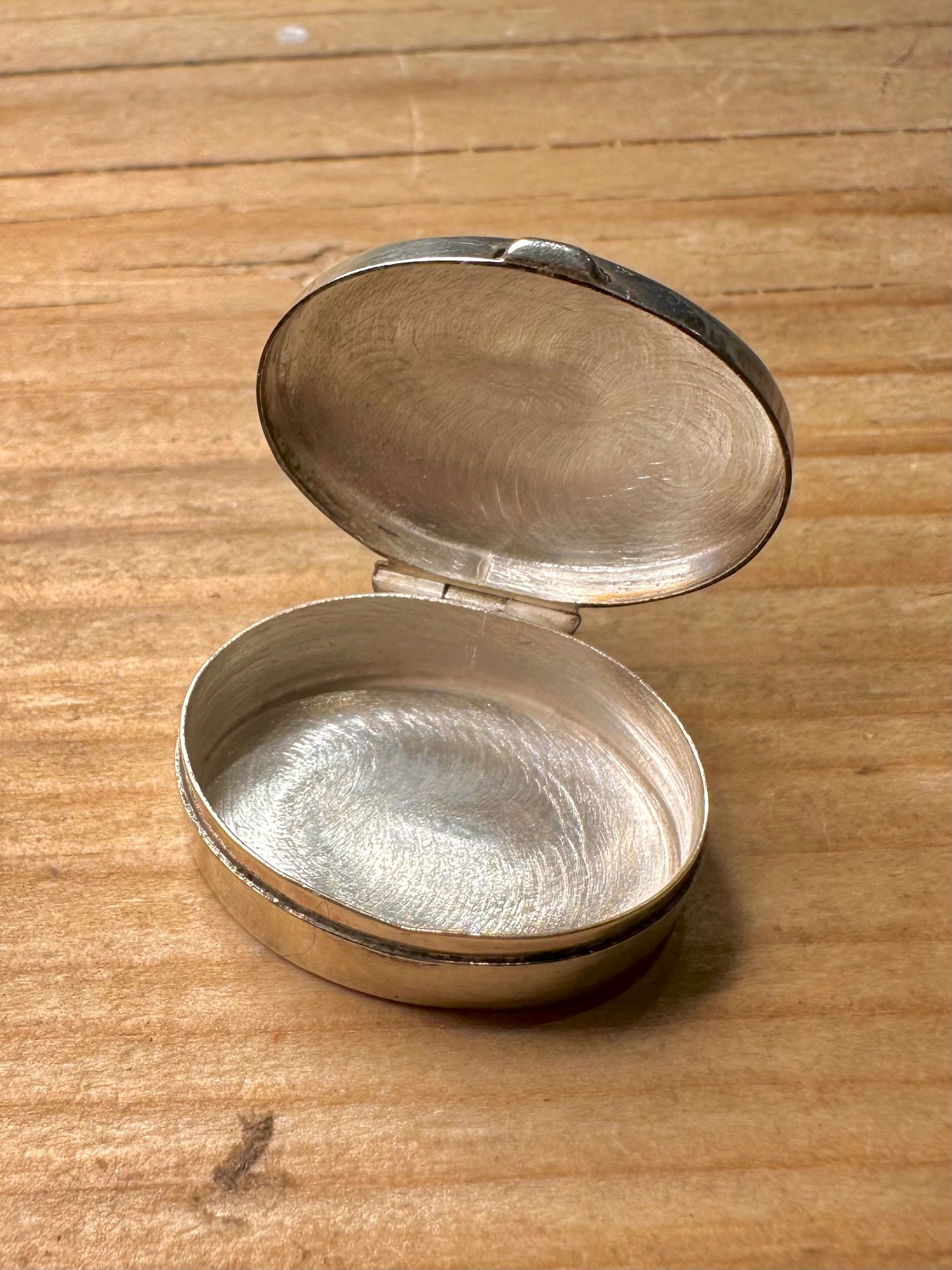 Vintage 1994 Engraved Pill Box 925 Sterling Silver Collectable