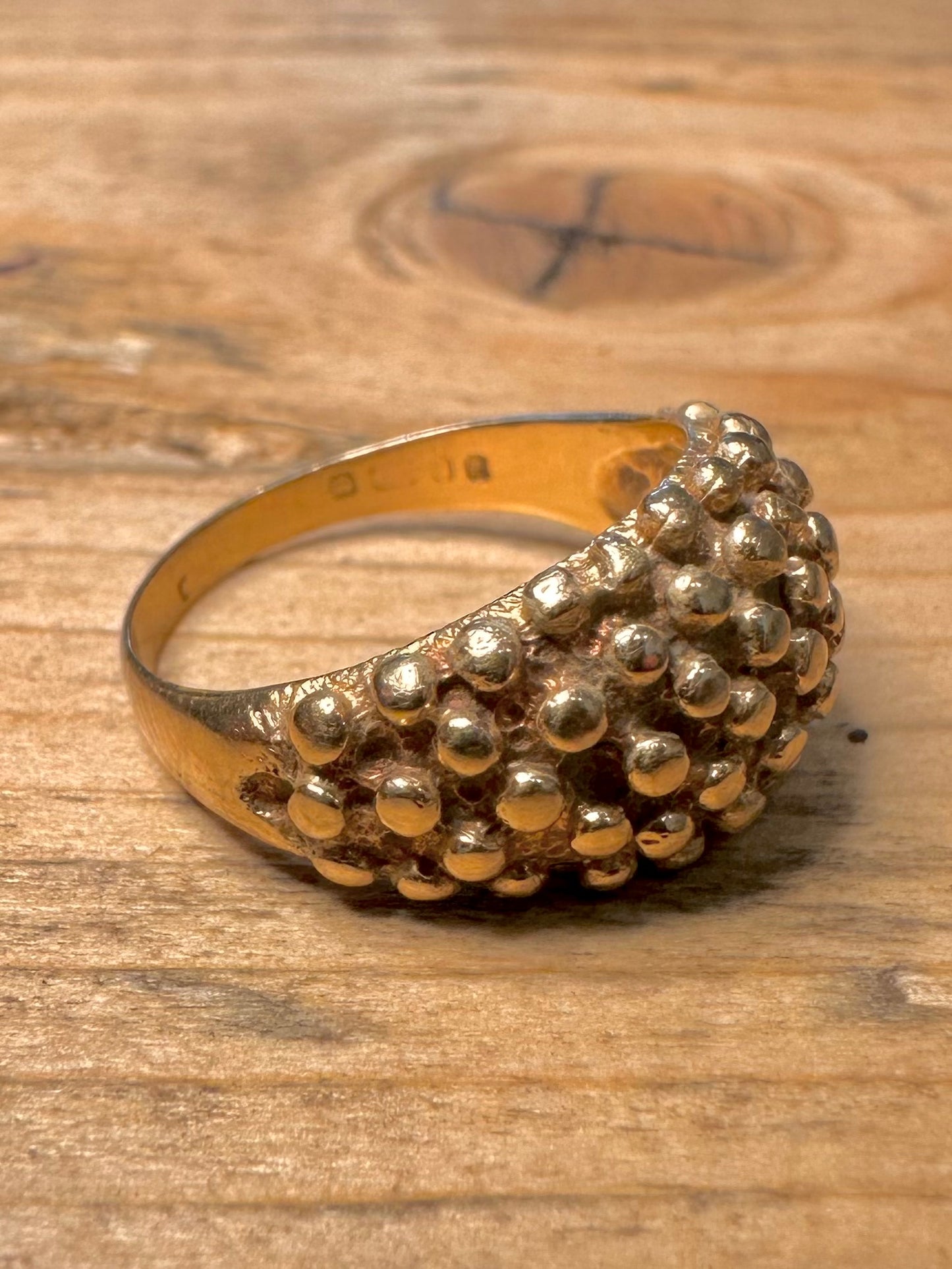 Vintage 1985 9ct Gold Textured Dome Size K1/2 Ring