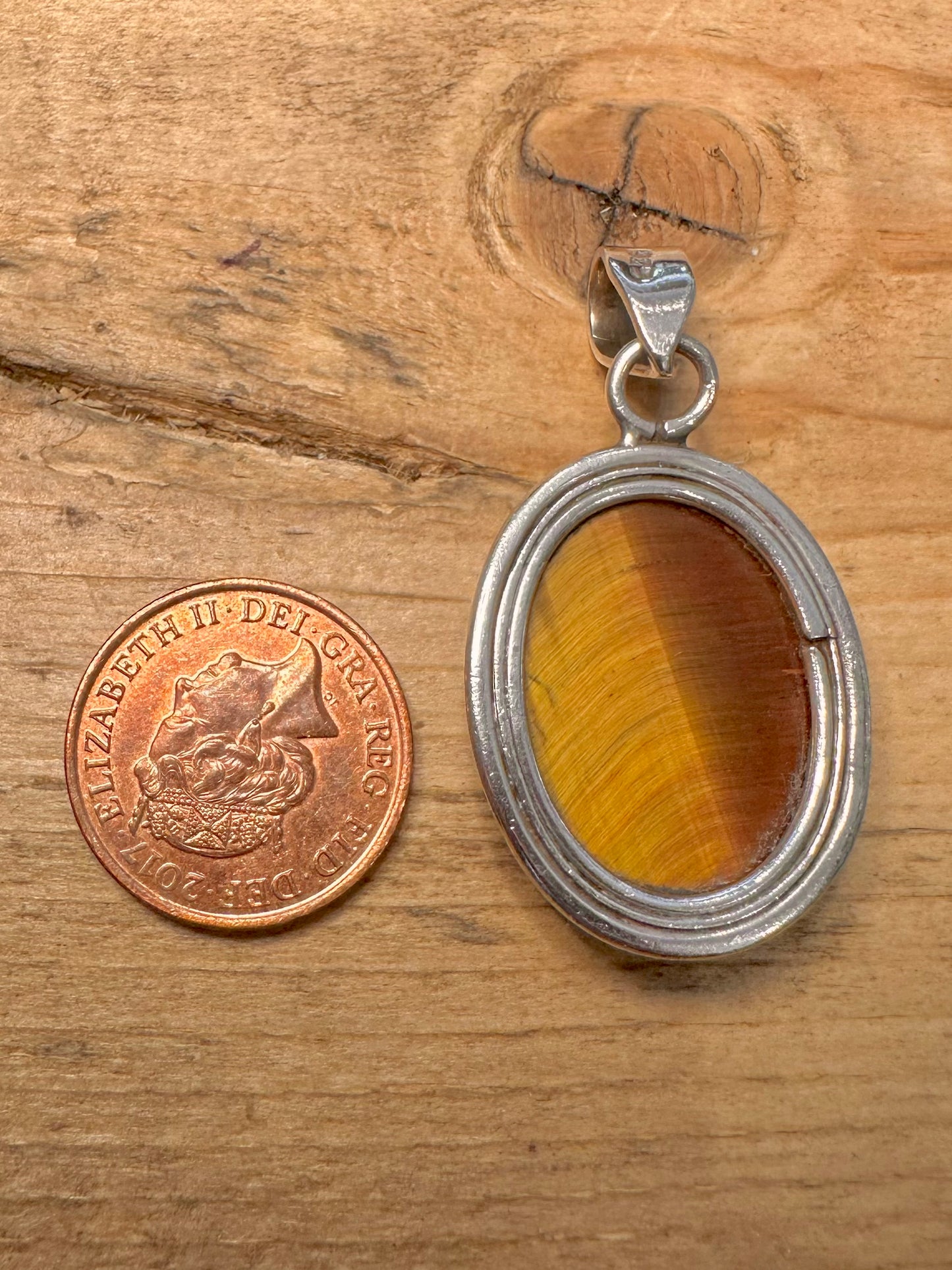 Vintage Tigers Eye Oval 925 Silver Pendant