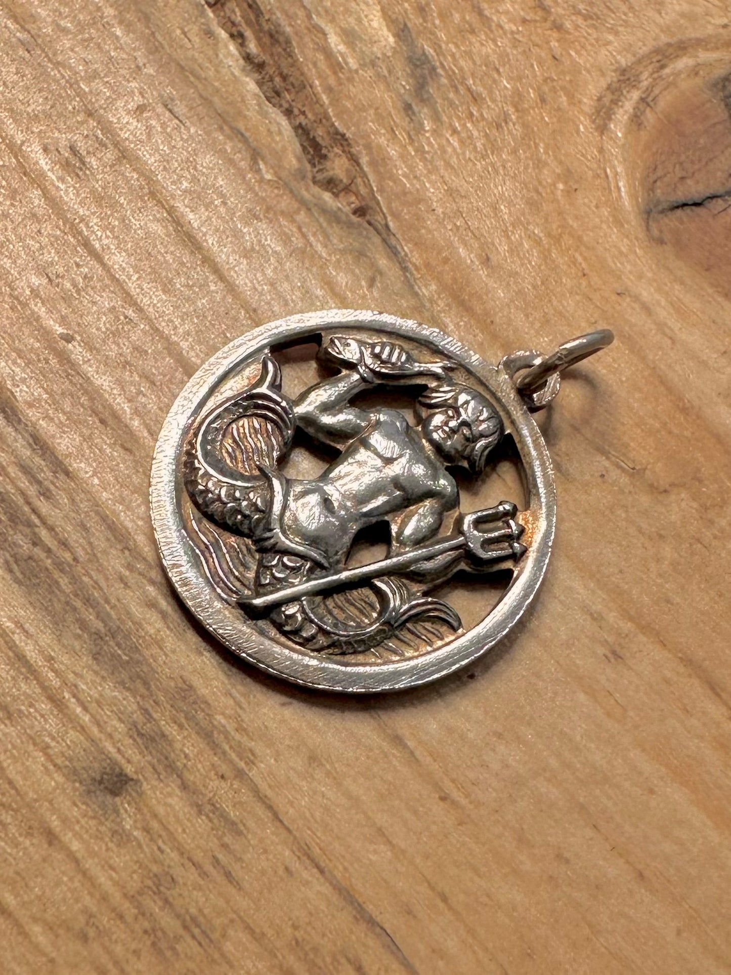 Vintage Aquarius Zodiac 925 Silver Pendant