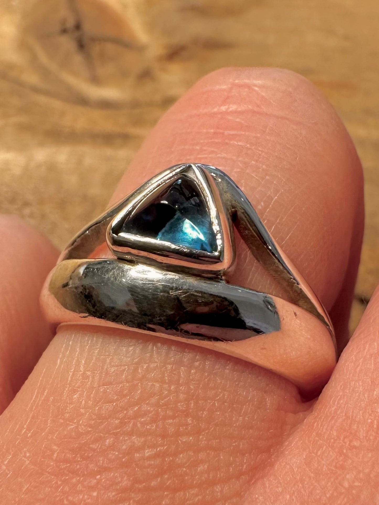 Modern Abstract Blue Triangle Stone 925 Silver Size S Ring