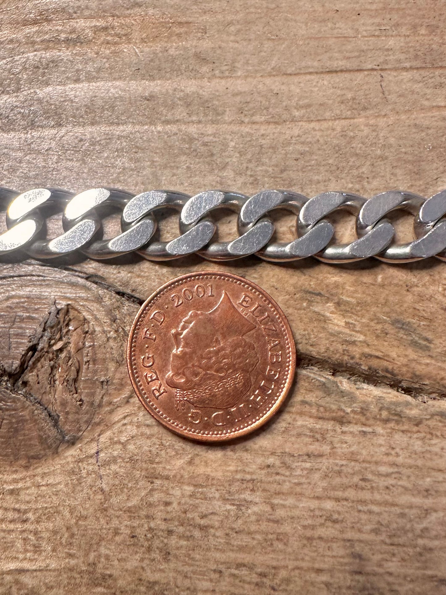 Vintage 1998 Italy Curb Chain Interlocking Clasp 925 Silver 7.8 inch Bracelet