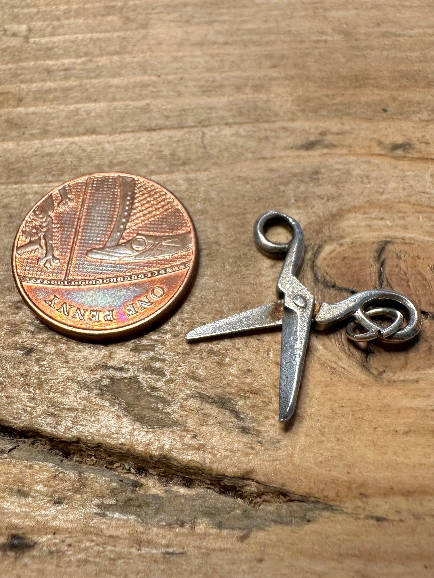 Vintage Articulated Scissors 925 Silver Charm Pendant
