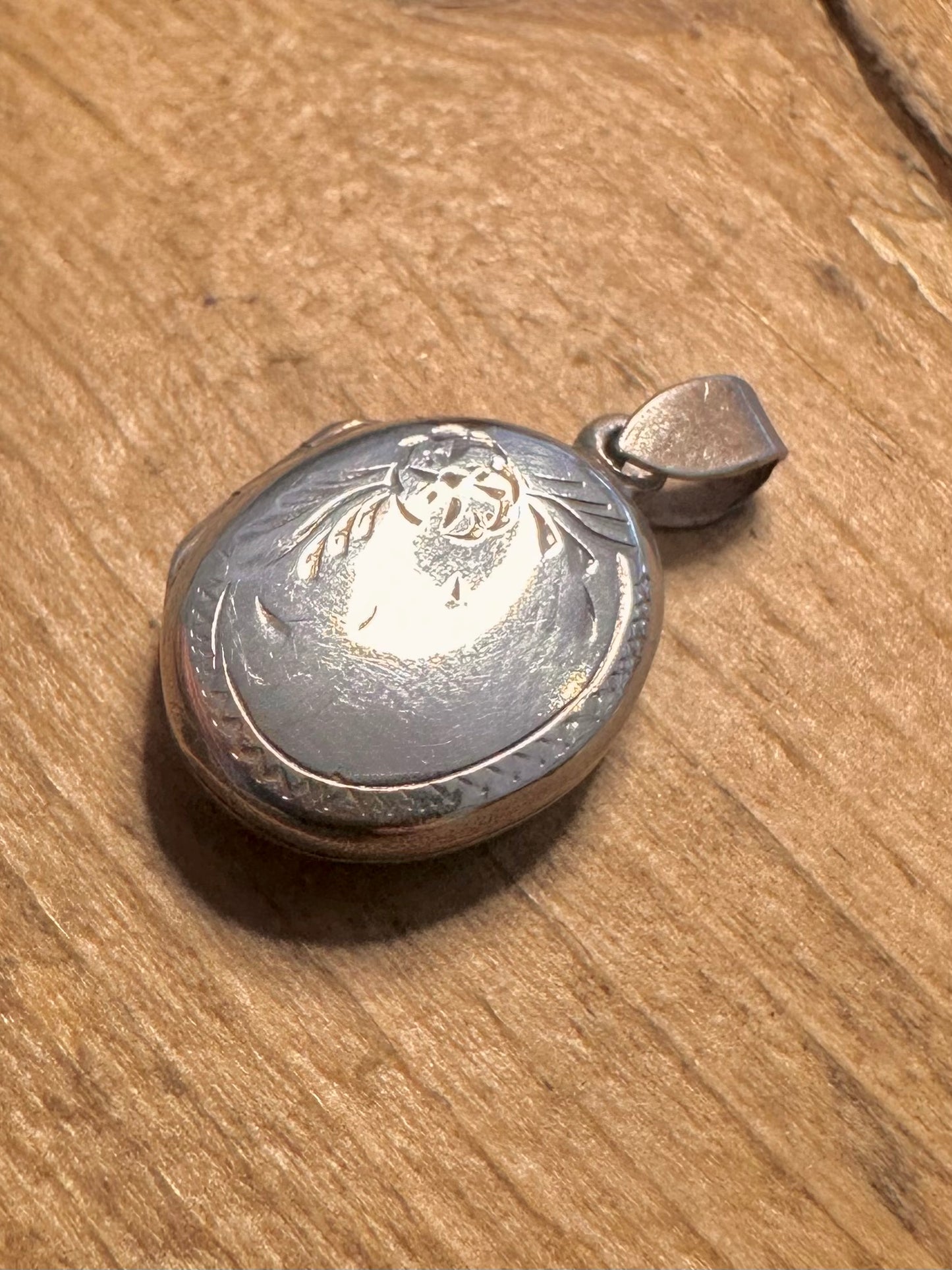 Vintage Engraved Oval 925 Silver Locket Pendant