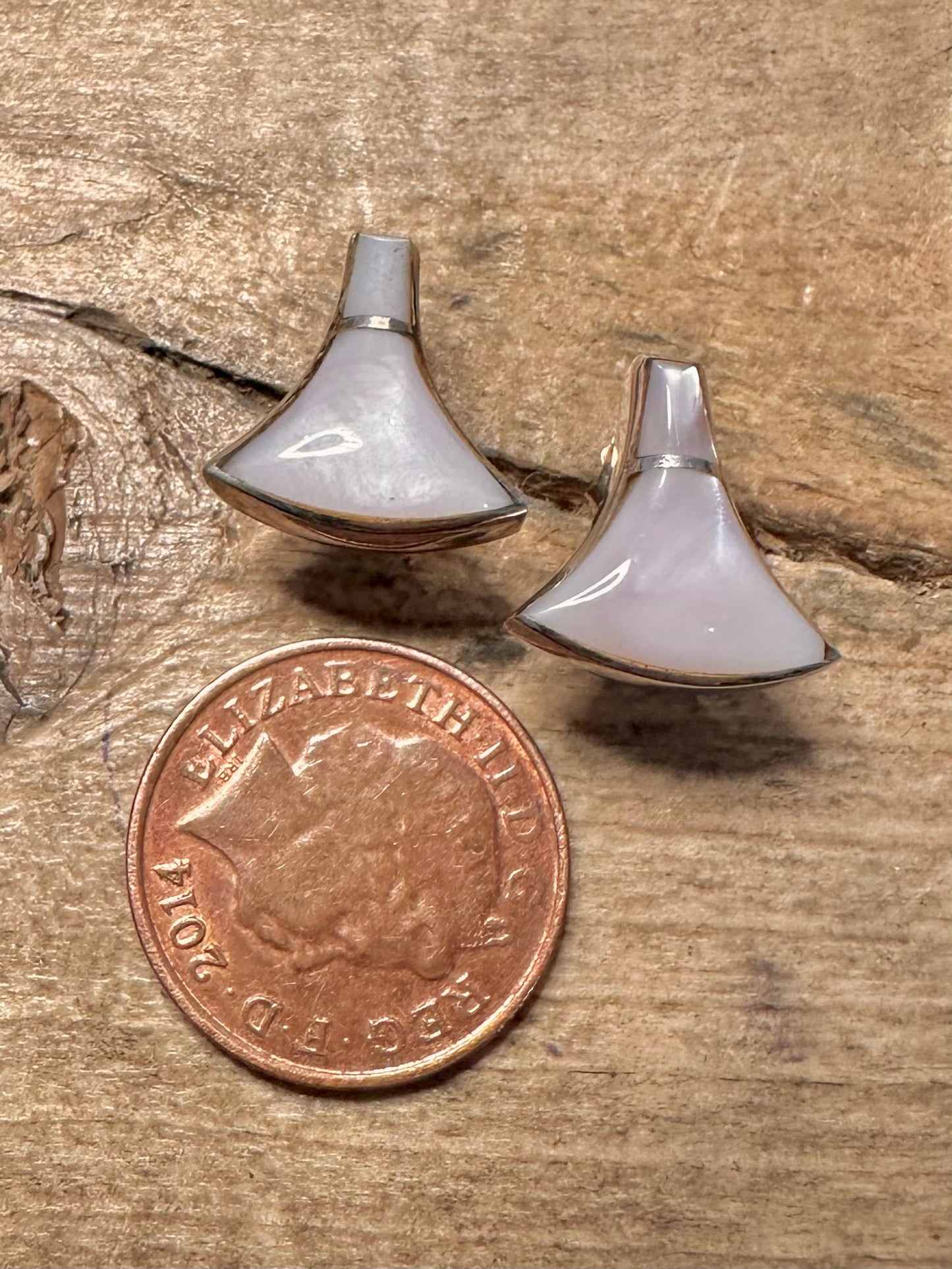 Vintage Mother of Pearl Mayan Art 925 Silver Stud Earrings