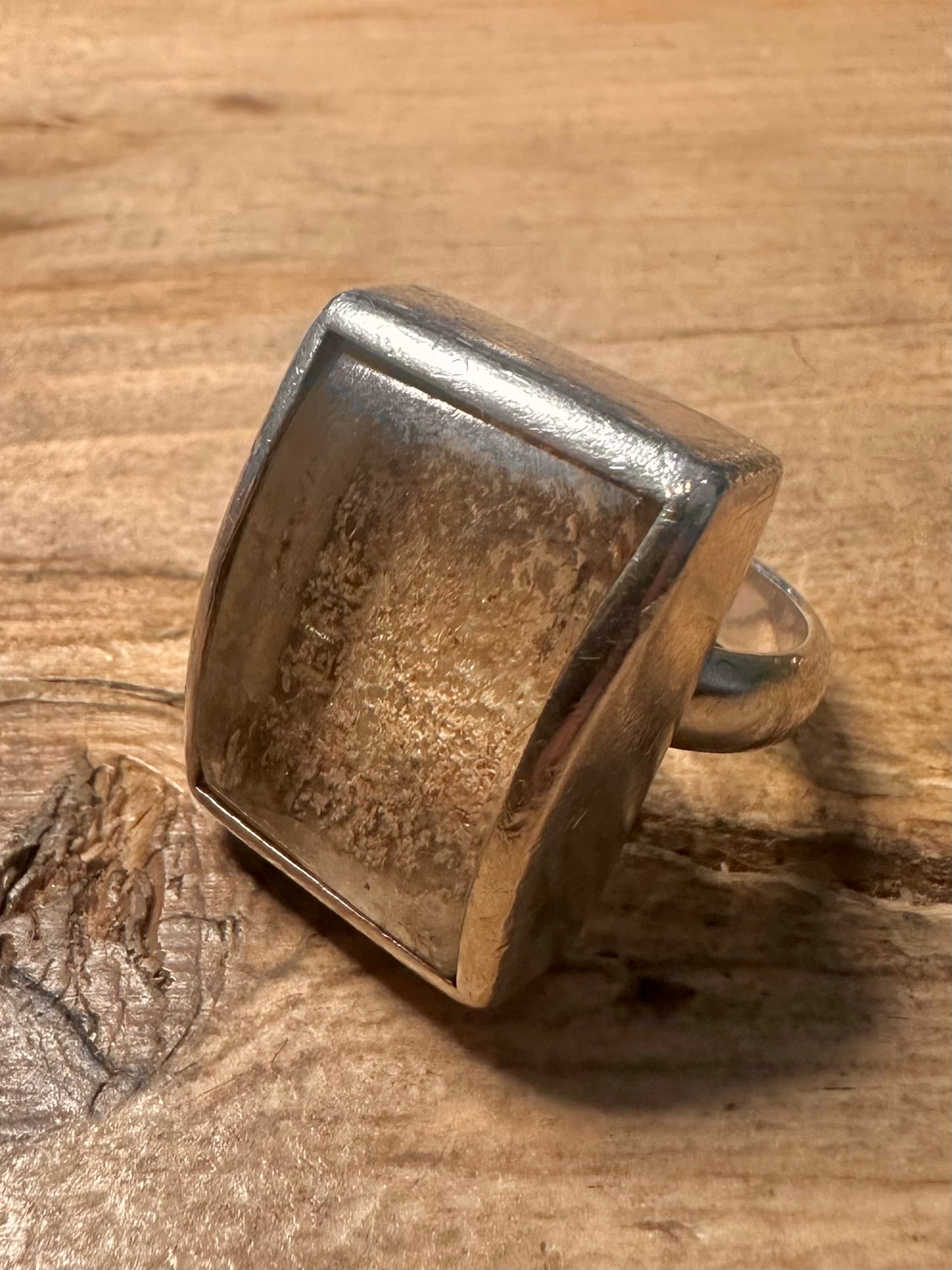 Modernist Chunky Quarts 925 Silver Size Q1/2 Ring