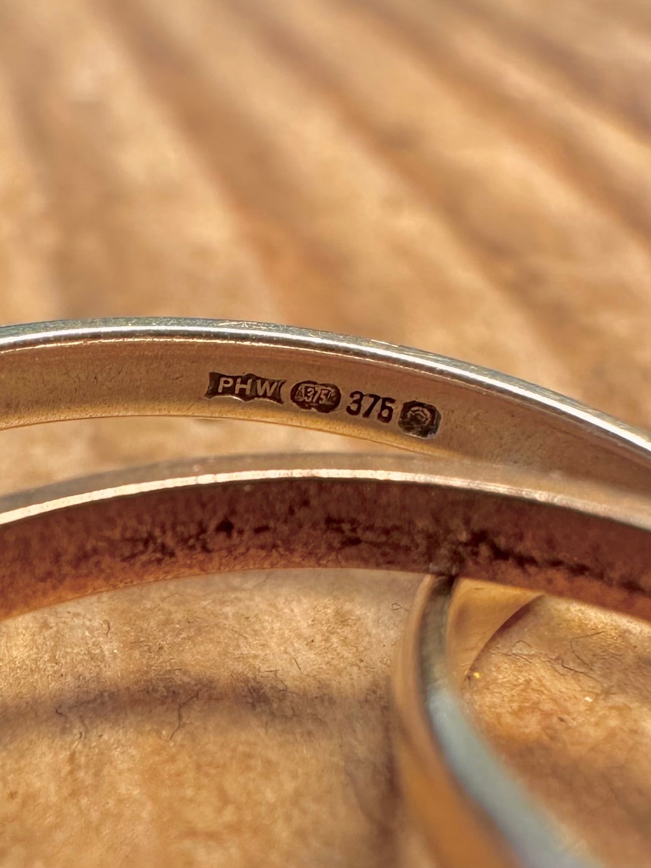 9 Karat Gold Rosé Gelb Weiß Russischer Bandring Größe L1/2
