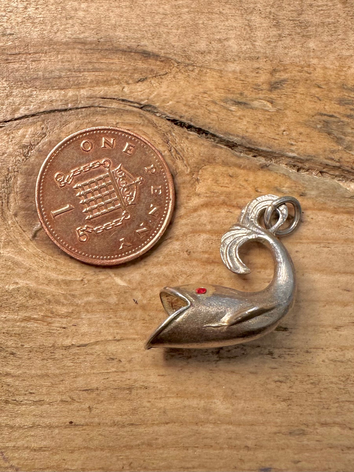 Vintage Red Eye Stone Fish 925 Silver Charm Pendant