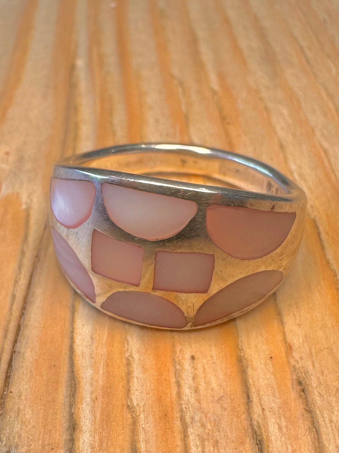 Modernist Pink Mother of Pearl Dome 925 Sterling Silver Size U Ring