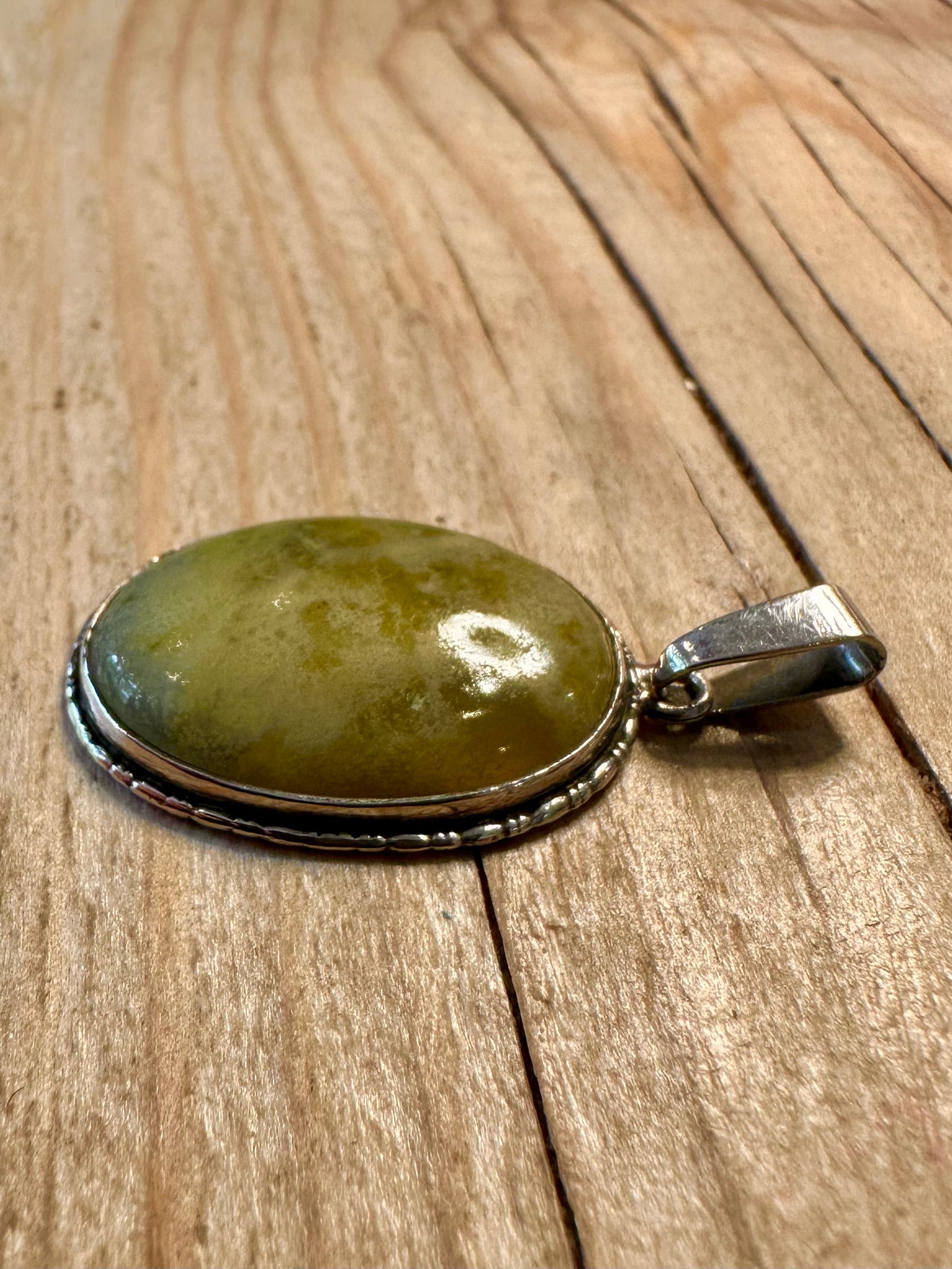 Vintage Green Marble Oval 925 Sterling Silver Pendant
