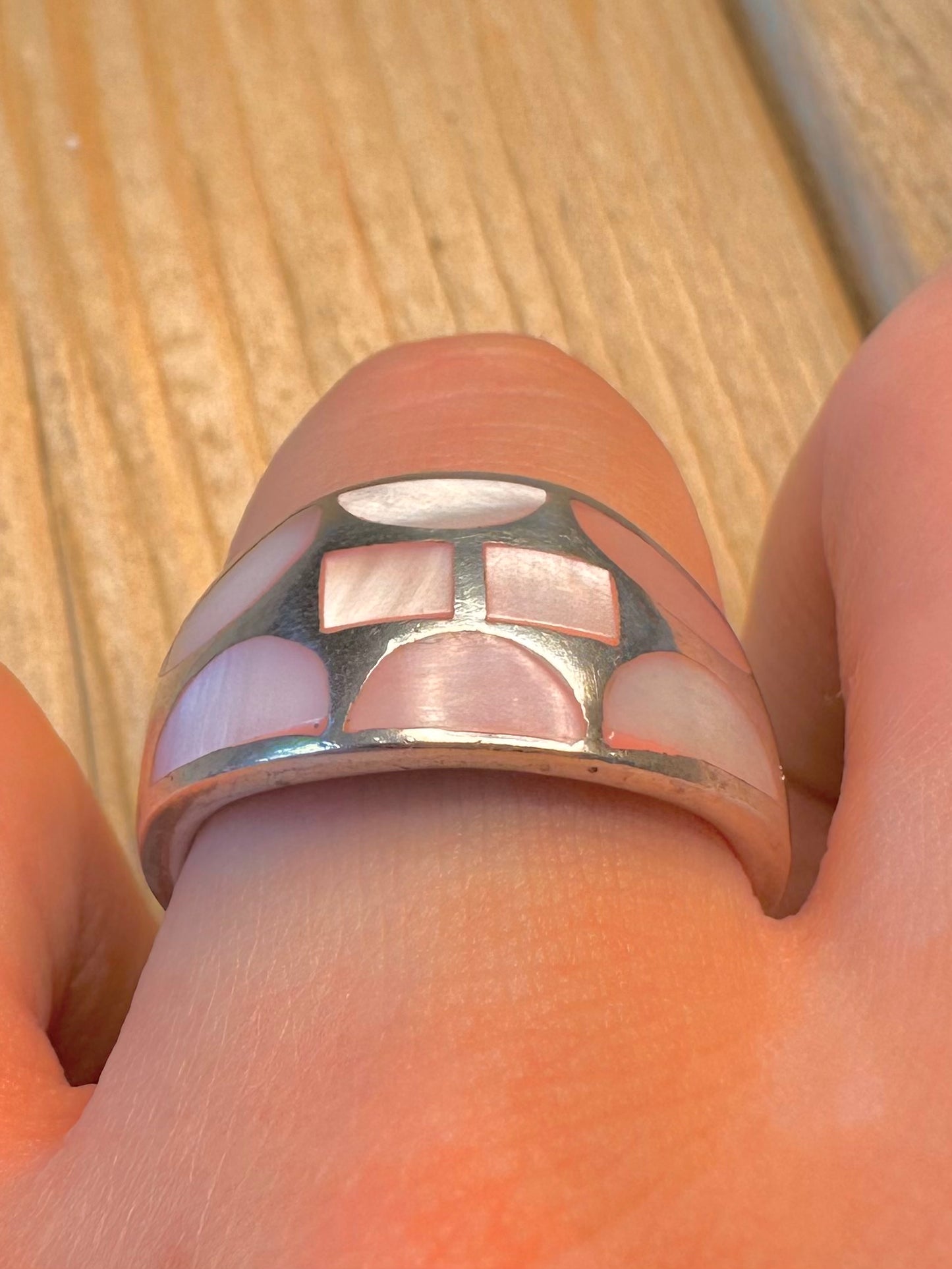 Modernist Pink Mother of Pearl Dome 925 Sterling Silver Size U Ring